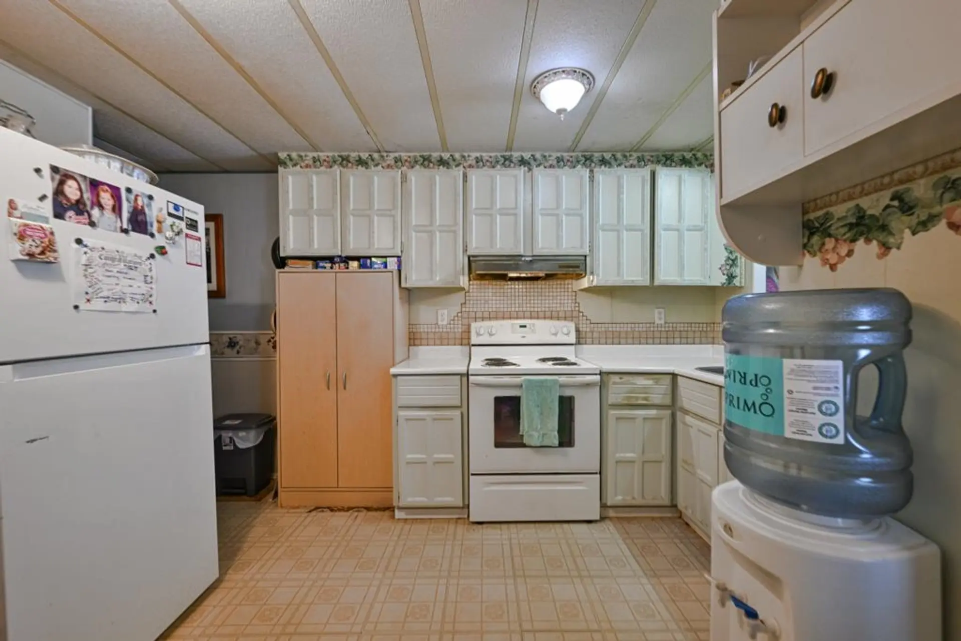 #106 45640 Watson Road - Image 8