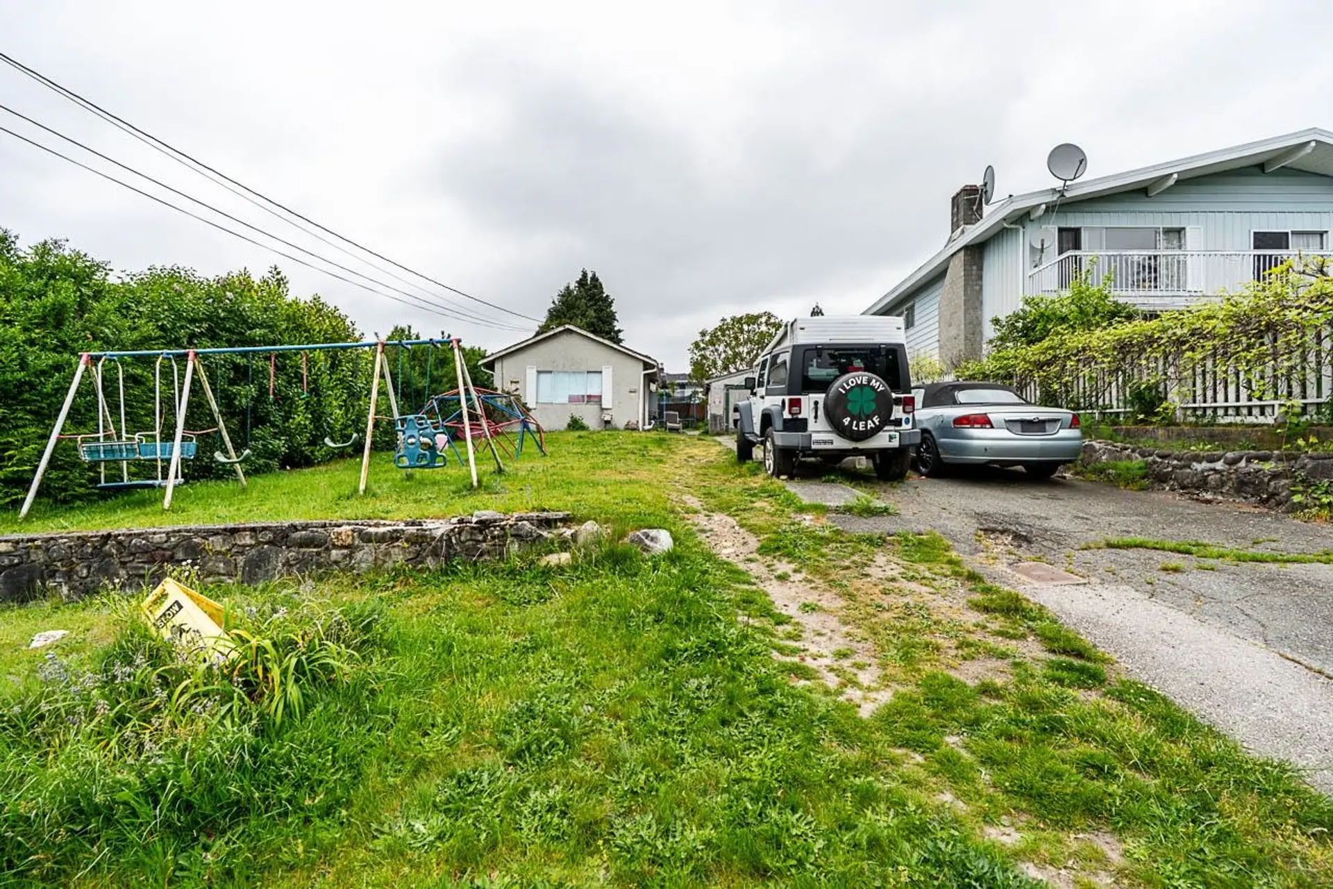 Property at 2233 Edinburgh Street, New Westminster, BC