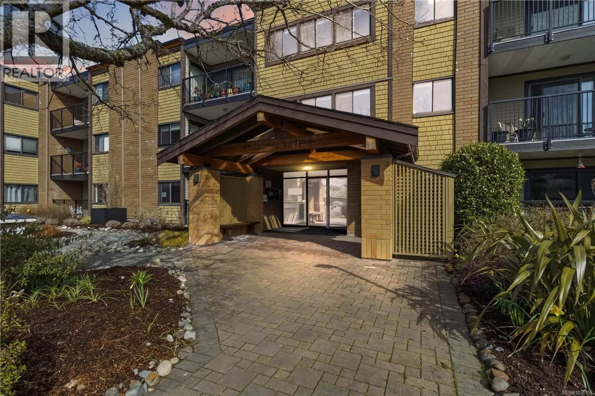 Property at #224 1870 McKenzie Ave, Saanich, BC