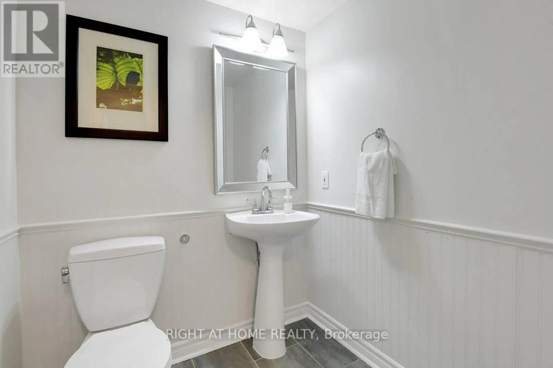33 SPUR AVENUE - Image 9