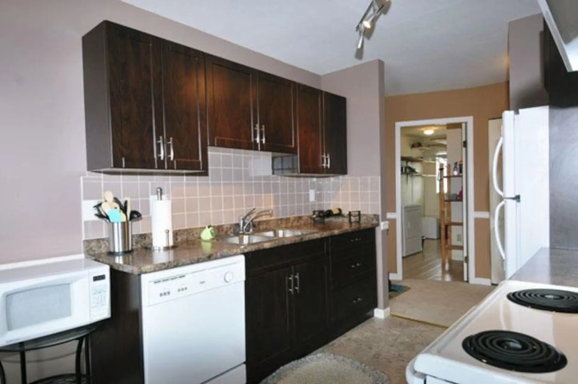 #39 12296 224 Street - Image 3