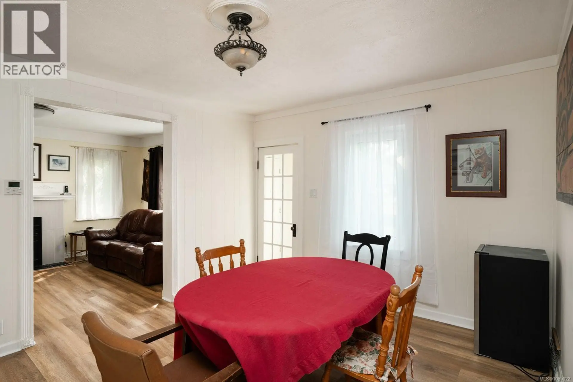 1256 Walnut St - Image 5