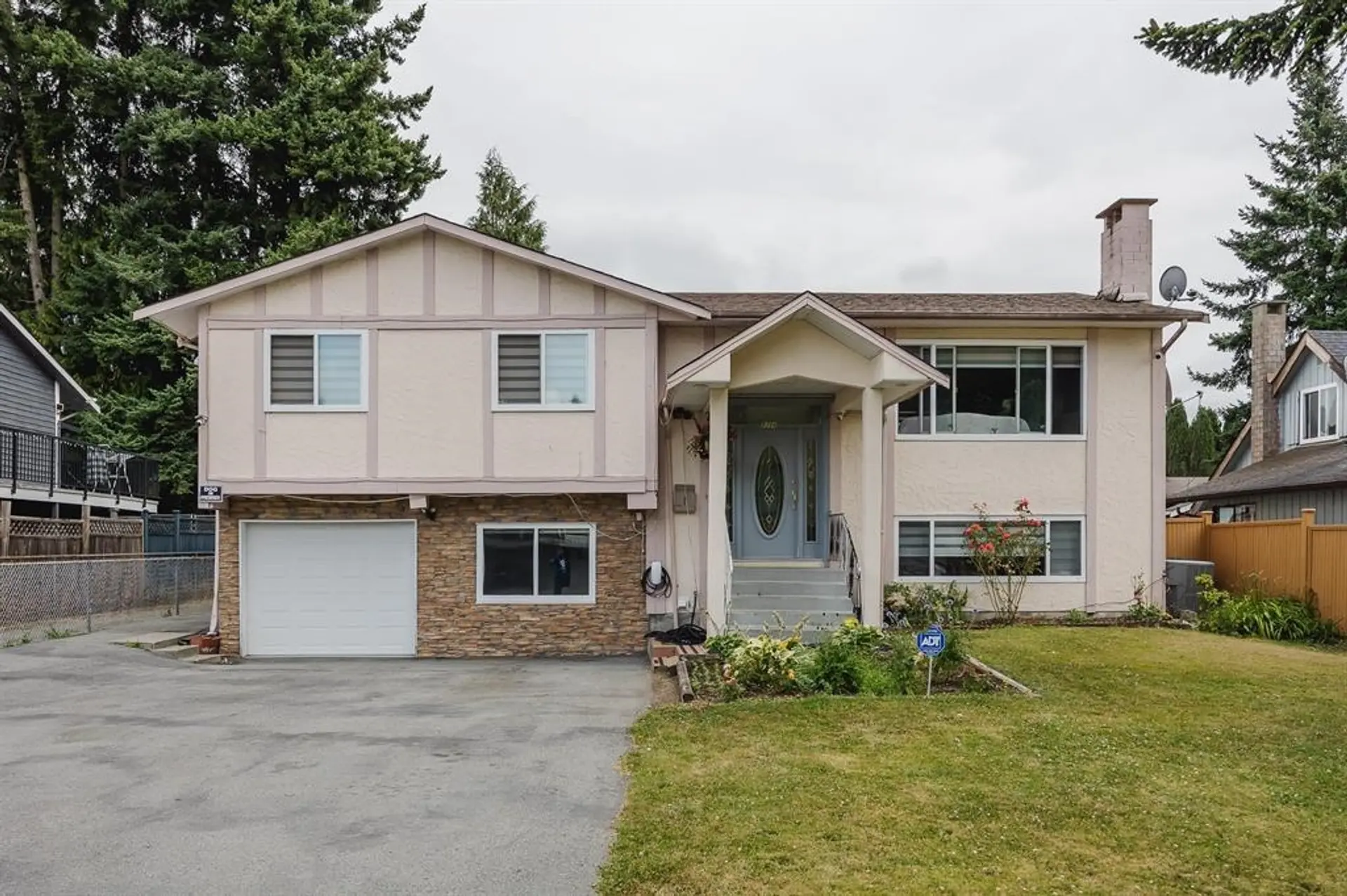 Property at 9298 Cinnamon Drive, Surrey, BC