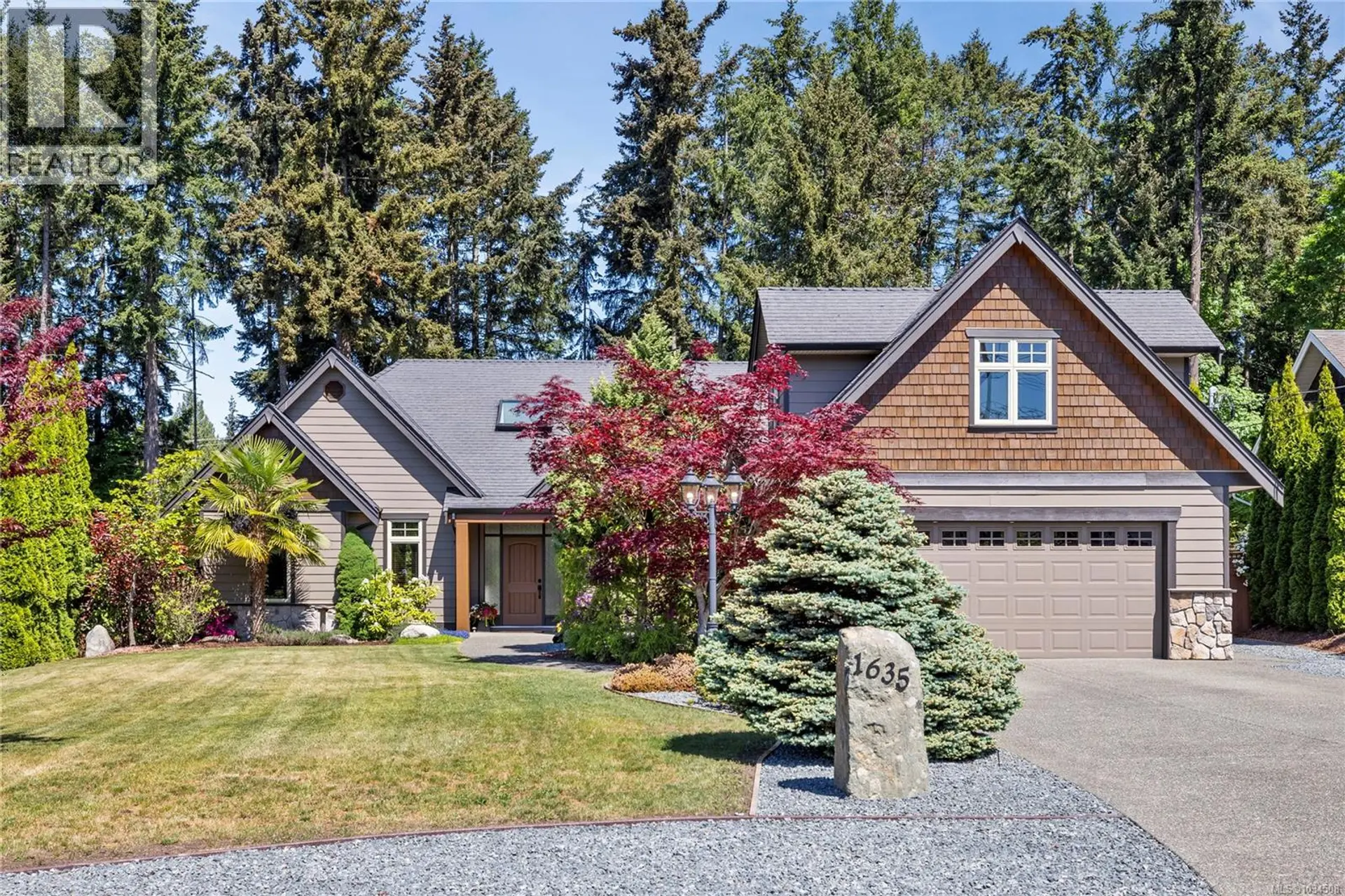 Property at 1635 Stone Lake Dr, Nanoose Bay, BC