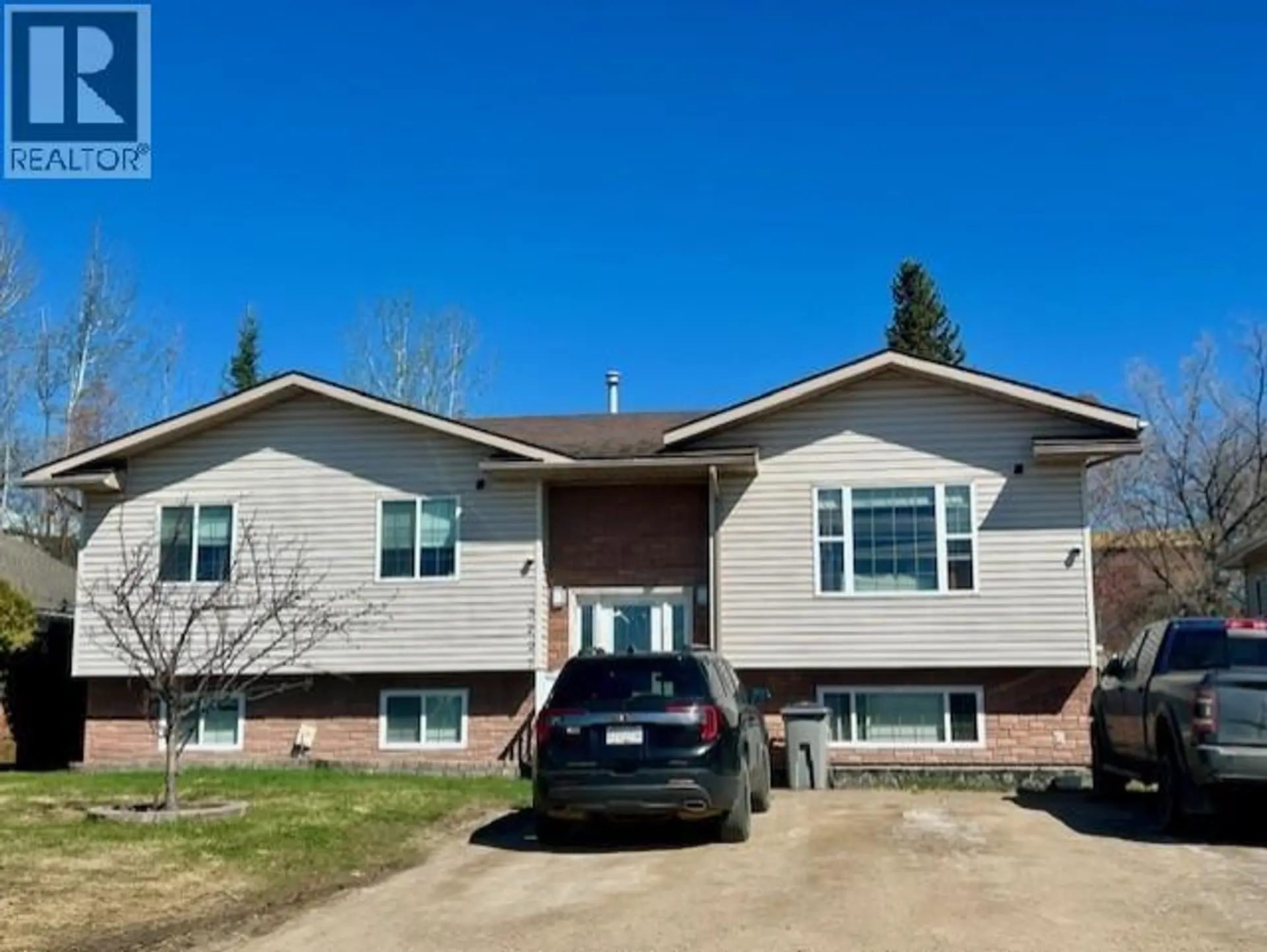 Property at 5227 HALLMARK CRESCENT, Fort Nelson, BC