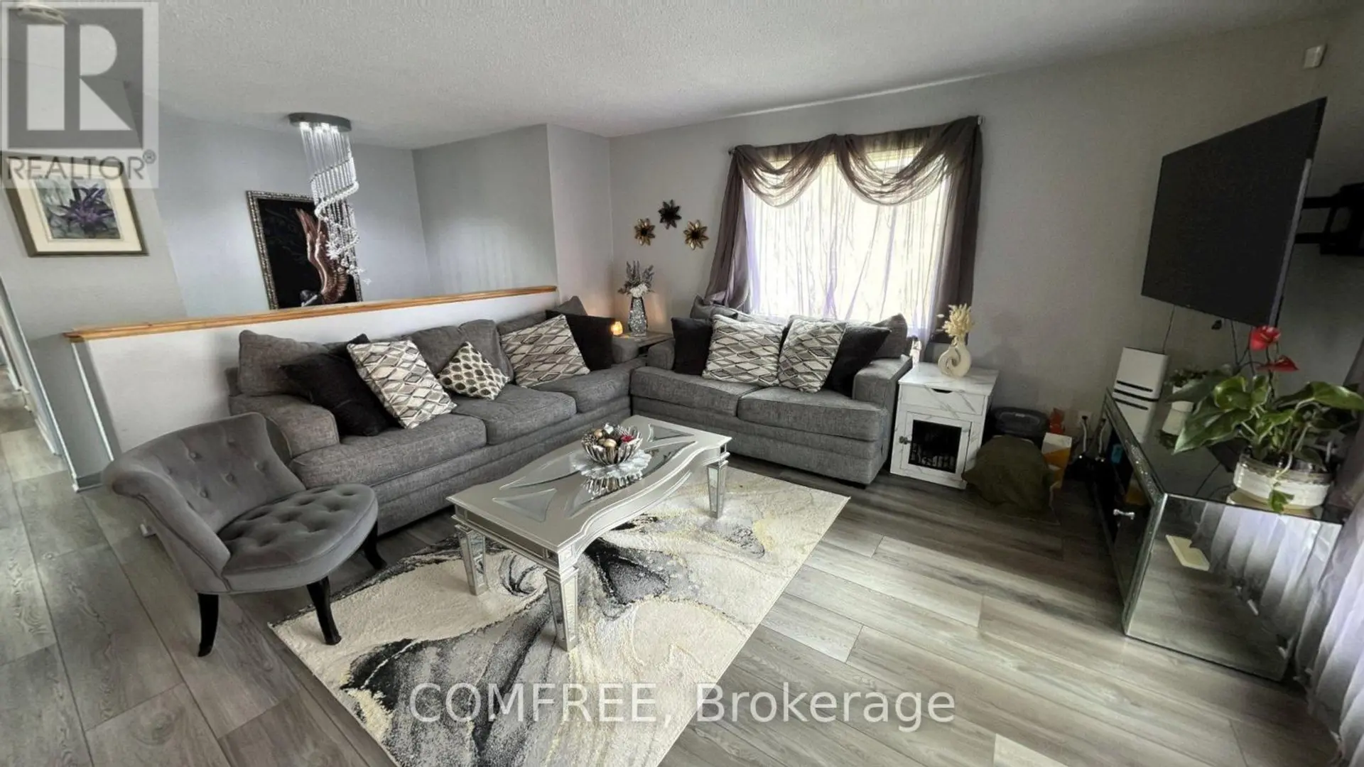 13 PEARL STREET - Image 2