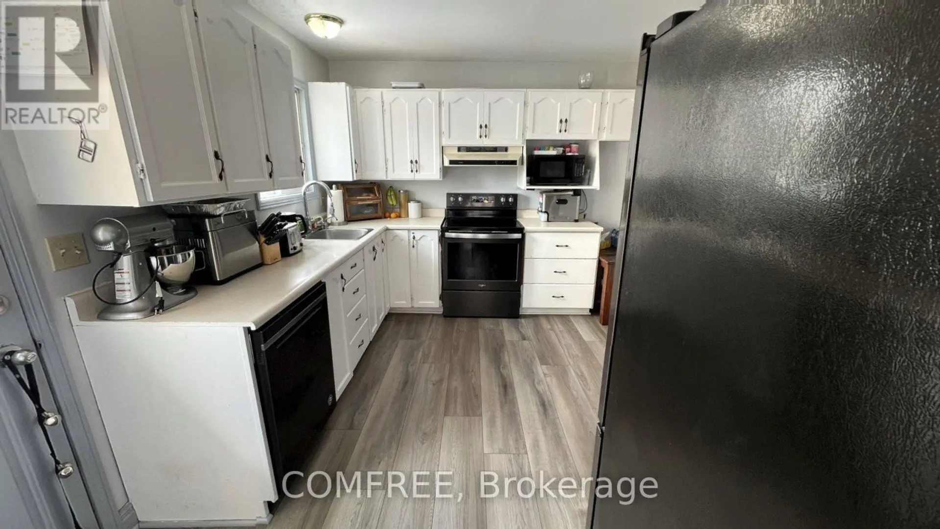 13 PEARL STREET - Image 7