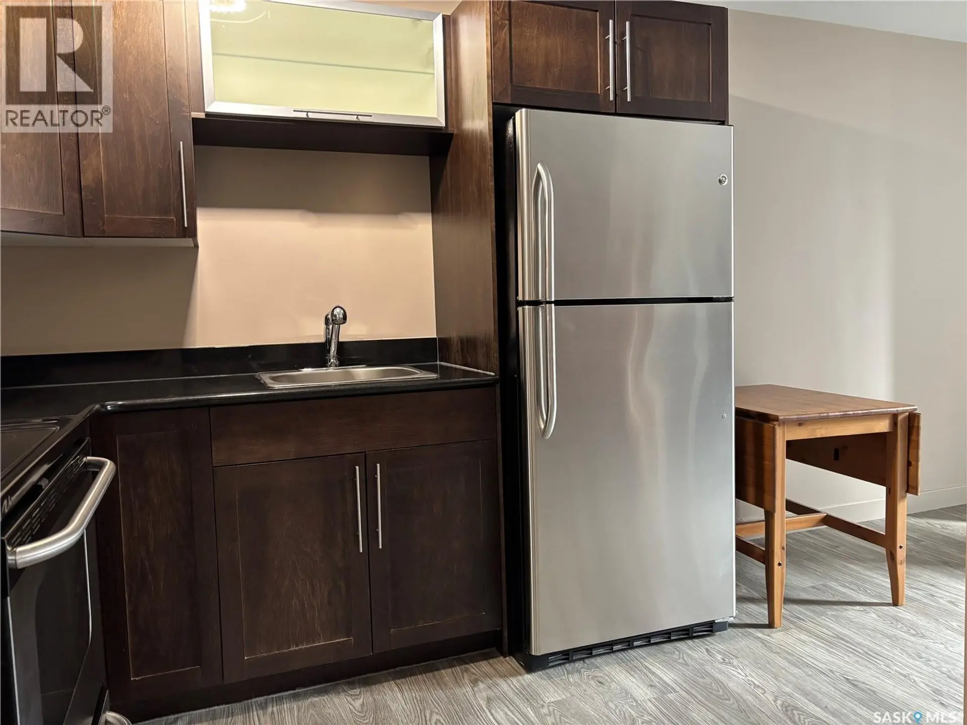 #2 2301 7th STREET E - Image 9
