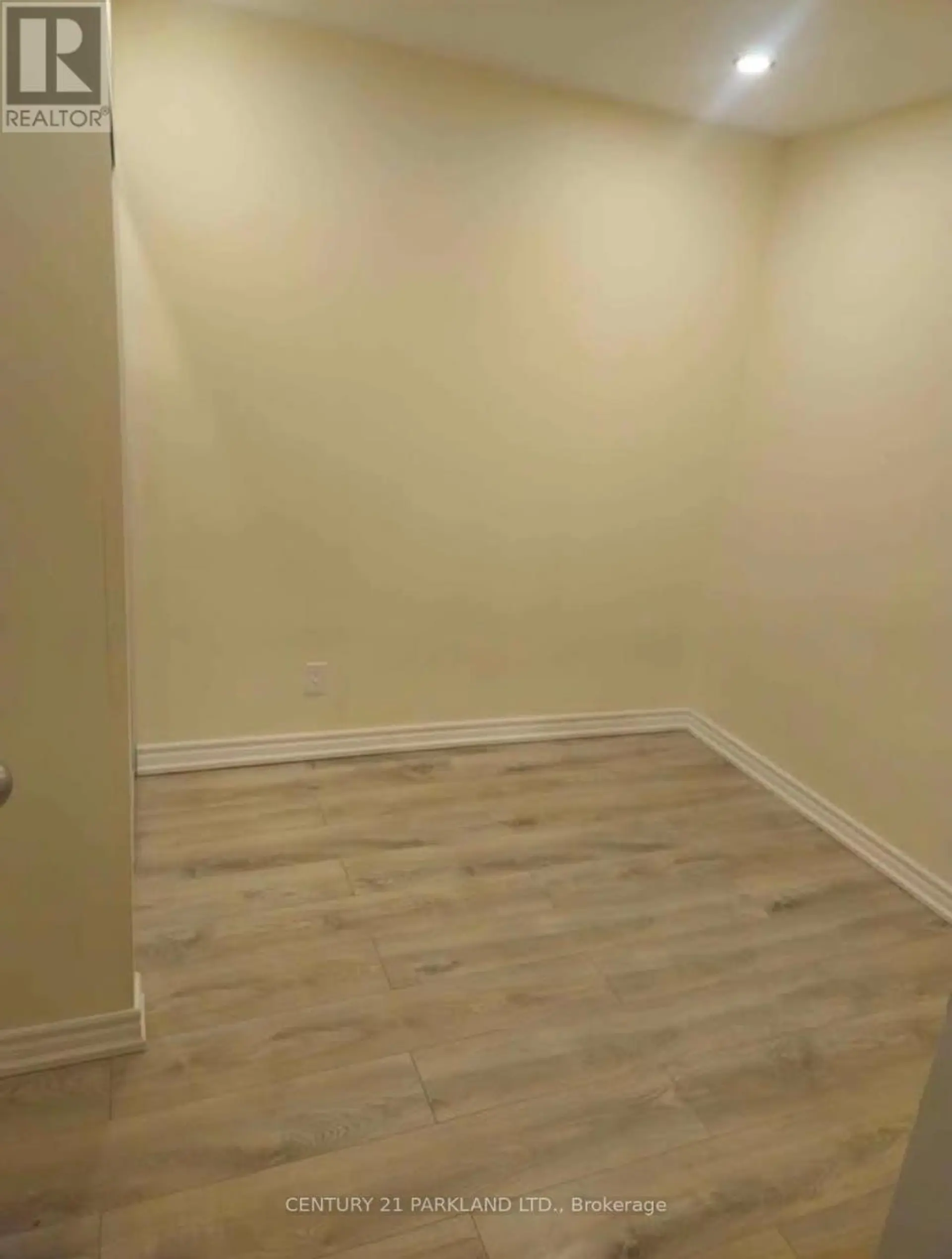 52 IGNATIUS LANE - Image 4