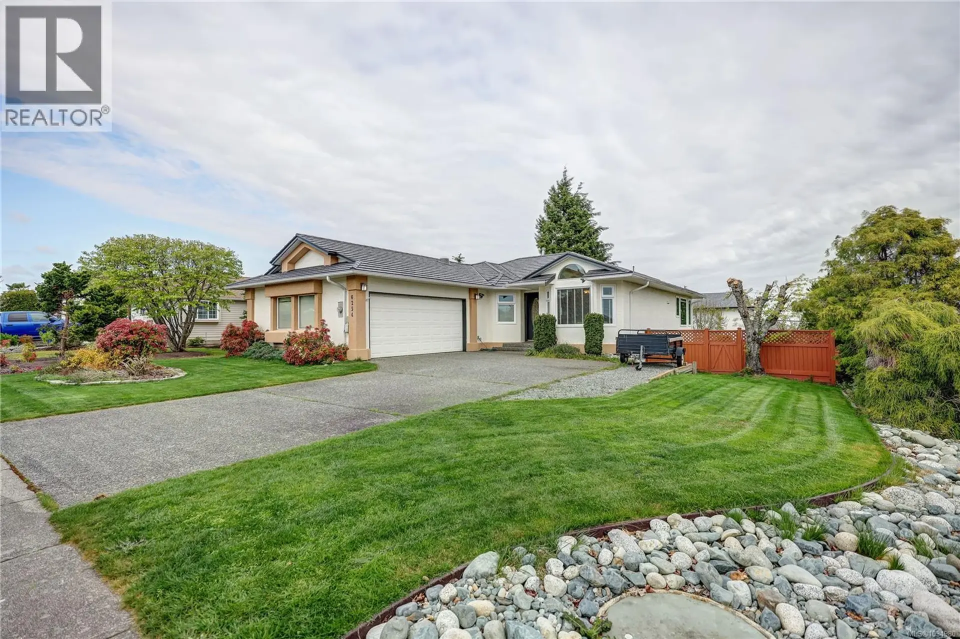 Property at 6254 Waterbury Rd, Nanaimo, BC