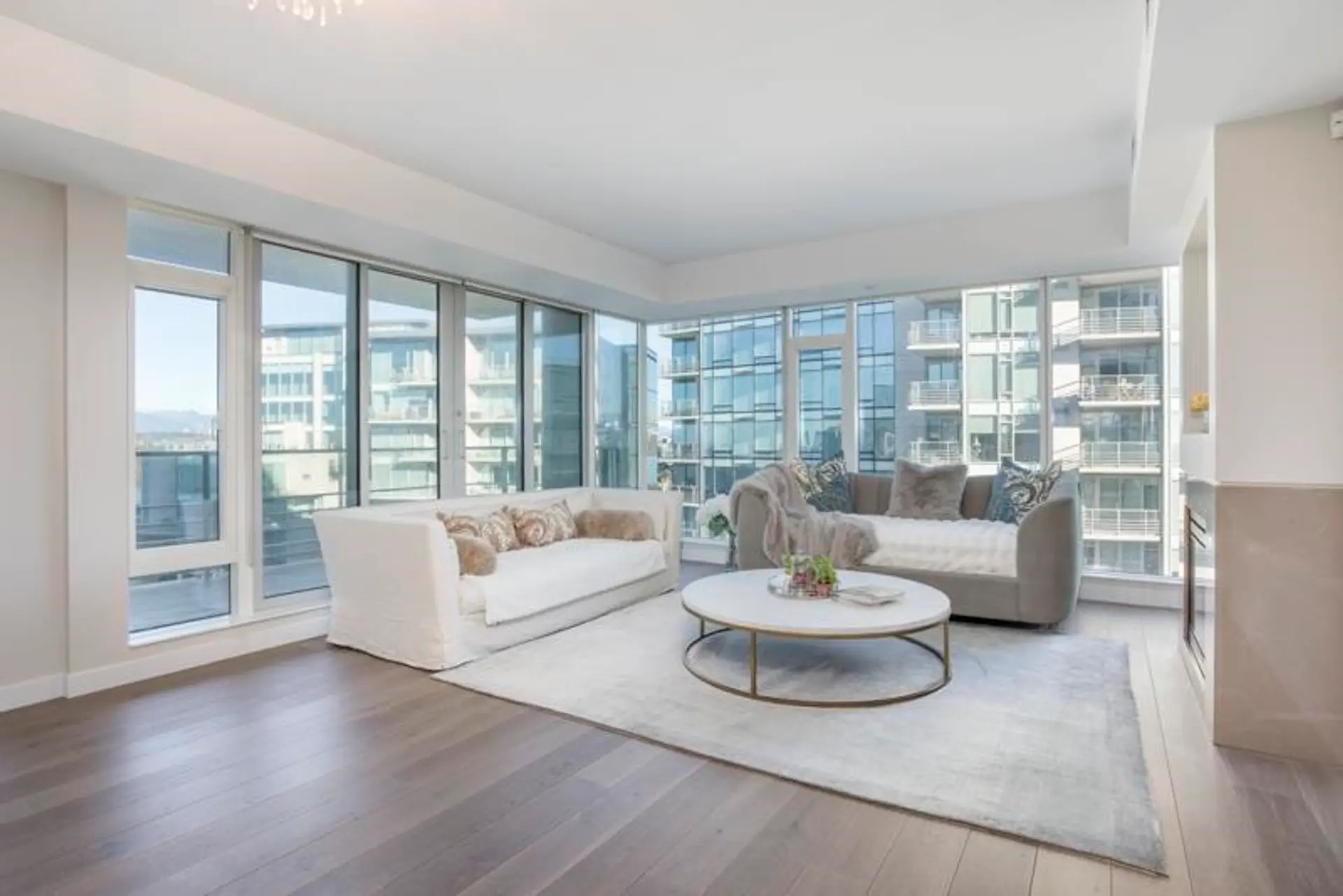 Property at #702 5171 Brighouse Way, Richmond, BC