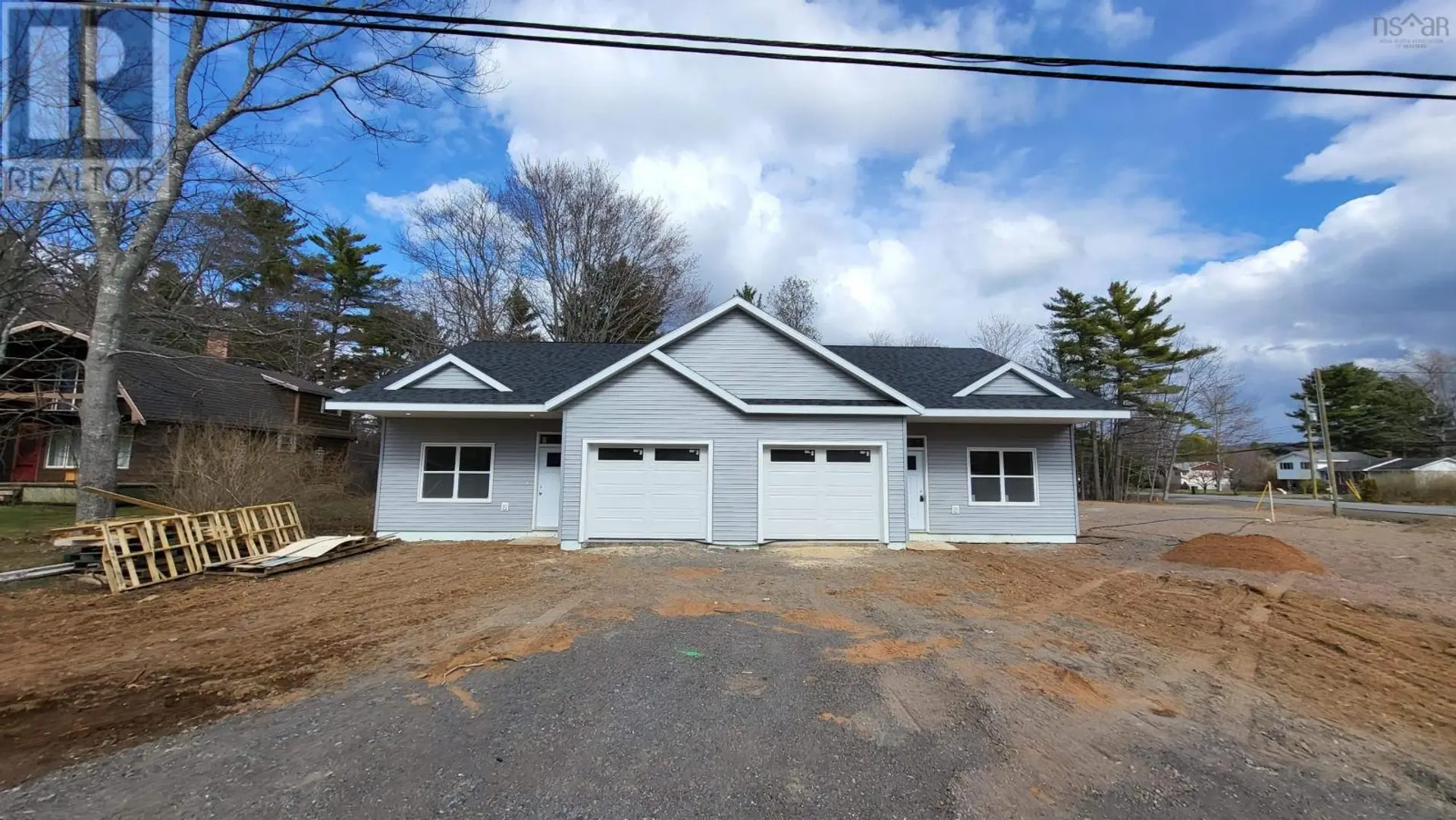 1437 Princess Crescent - Image 2