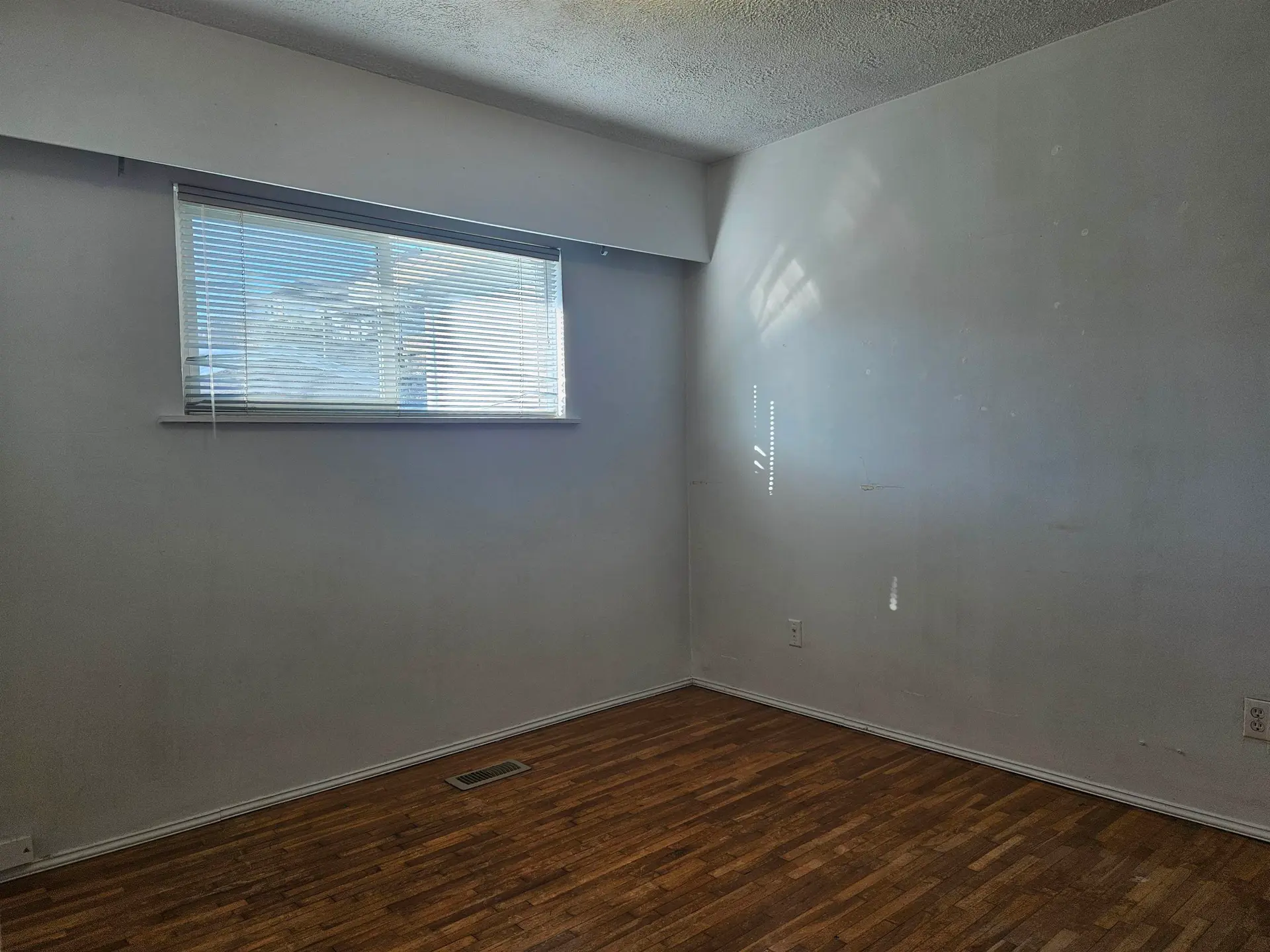 543 Rupert Street - Image 15