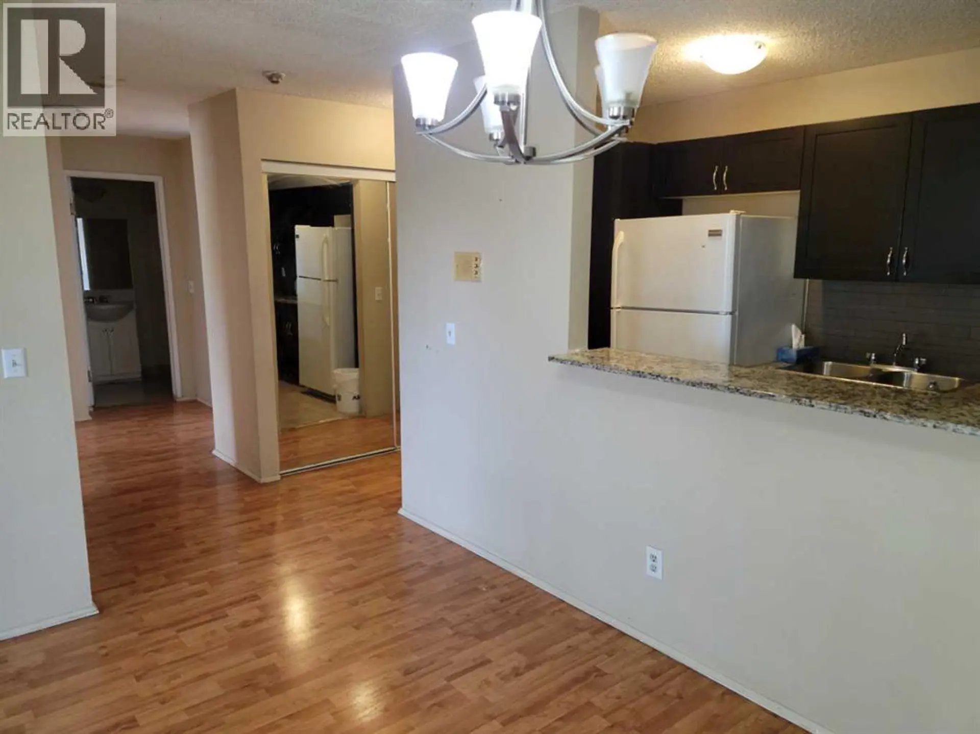 #209 1712 38 Street SE - Image 8