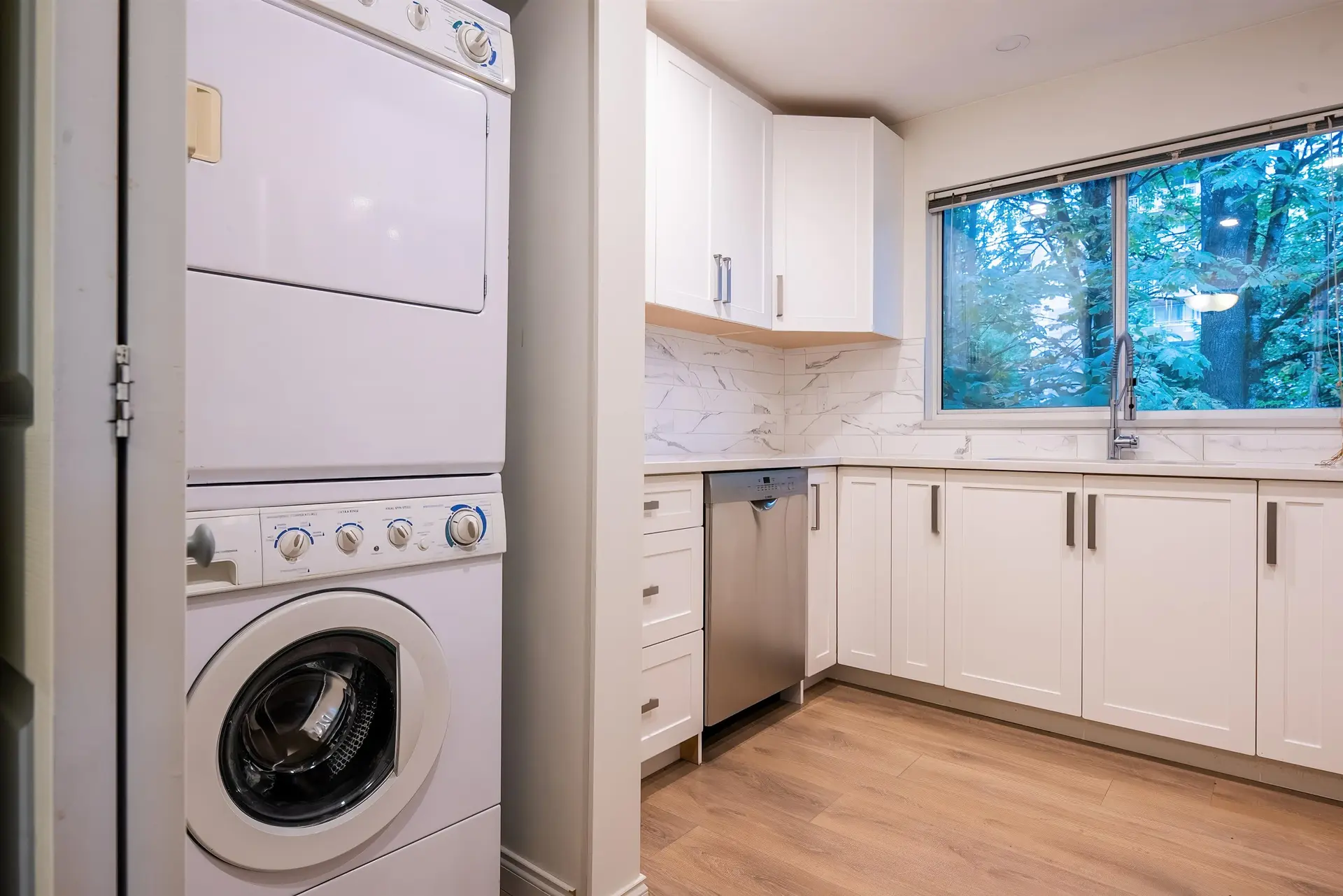 #203 515 Whiting Way - Image 11