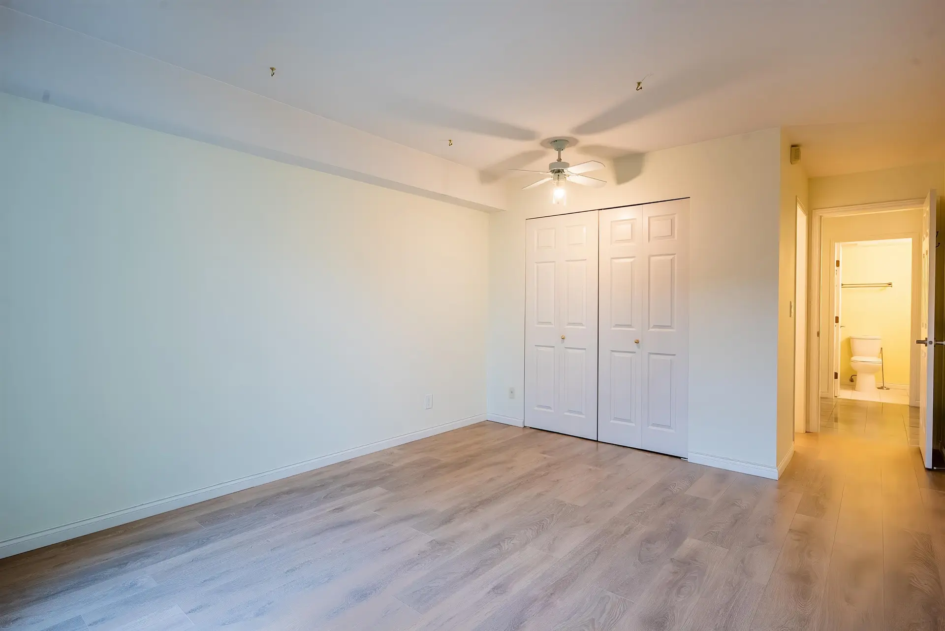 #203 515 Whiting Way - Image 8