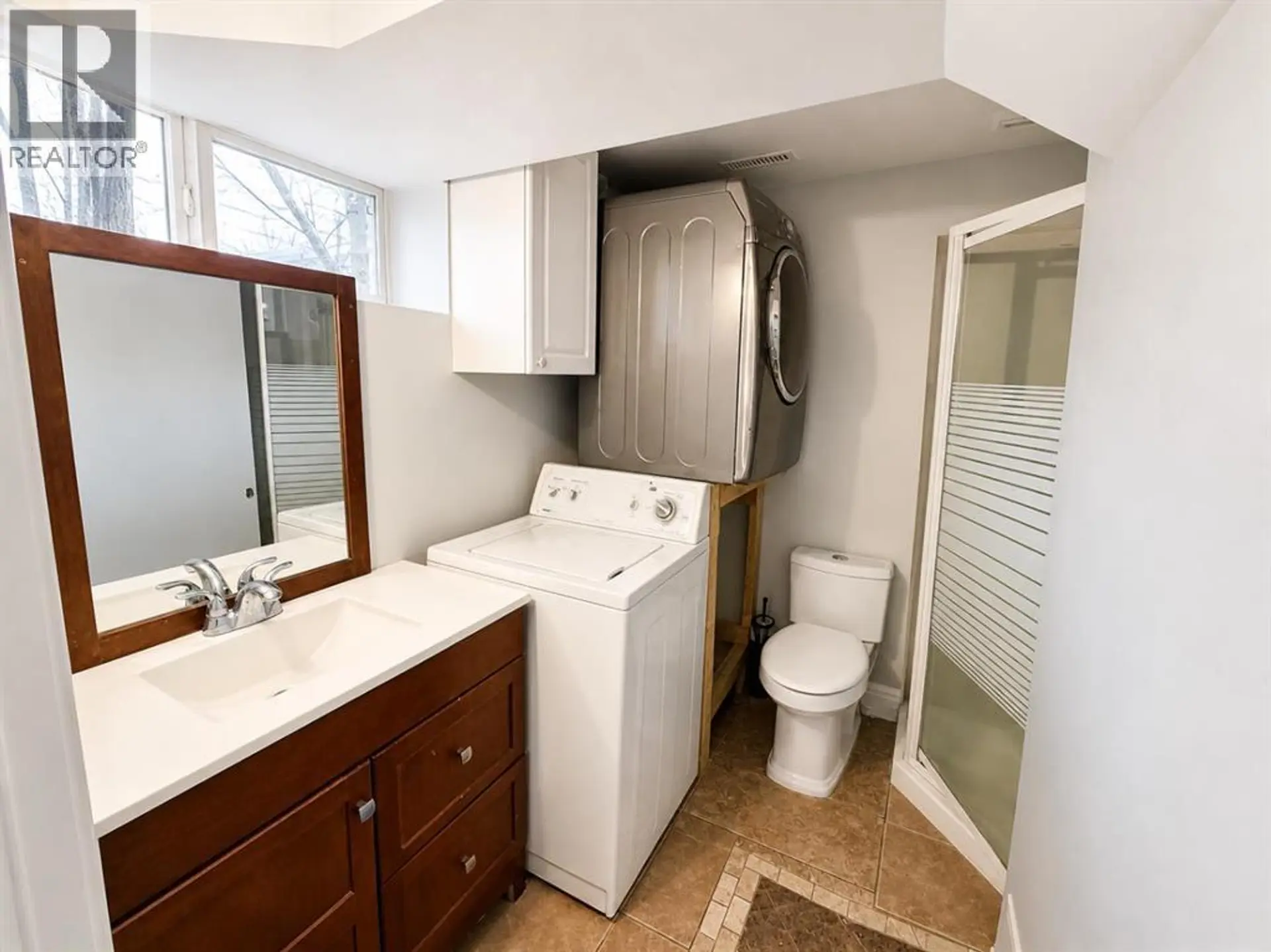 422 40 Street NE - Image 15