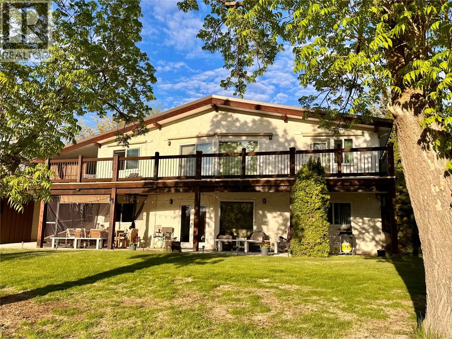 Property at 7562 CREST-A-WAY Road, Oliver, BC