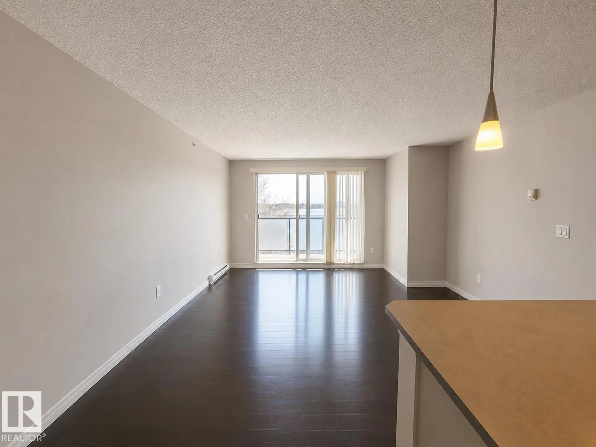 #423 13907 136 ST NW - Image 12