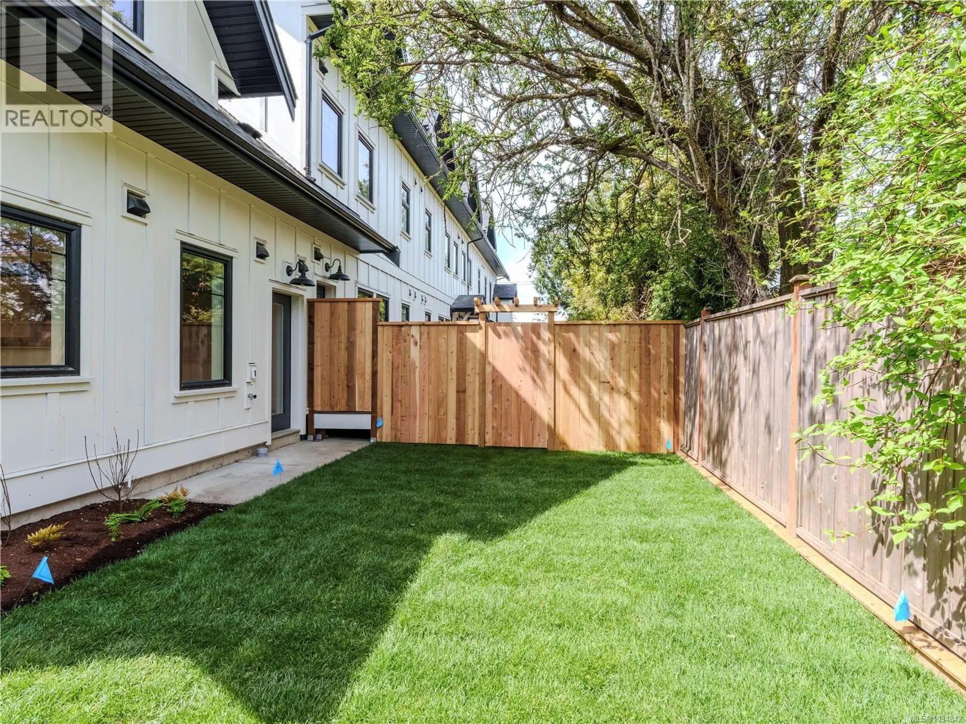 #8 1830 Allenby St - Image 13