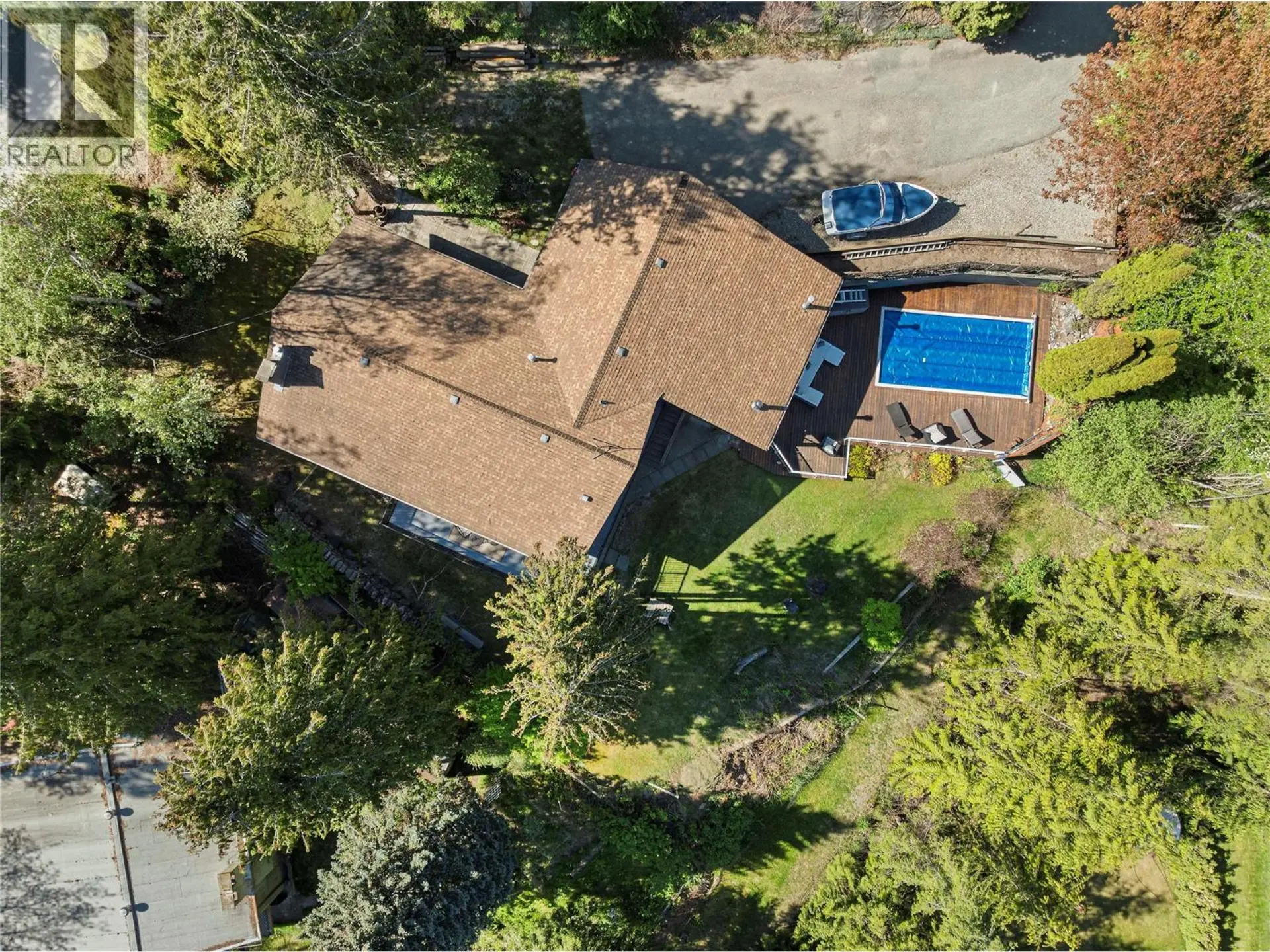 Property at 2499 Ridgeview Place, Blind Bay, BC