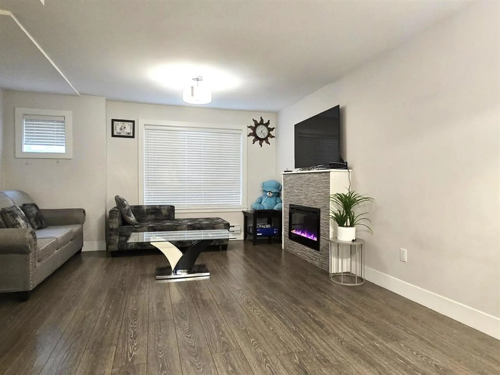 #11 32138 George Ferguson Way - Image 7