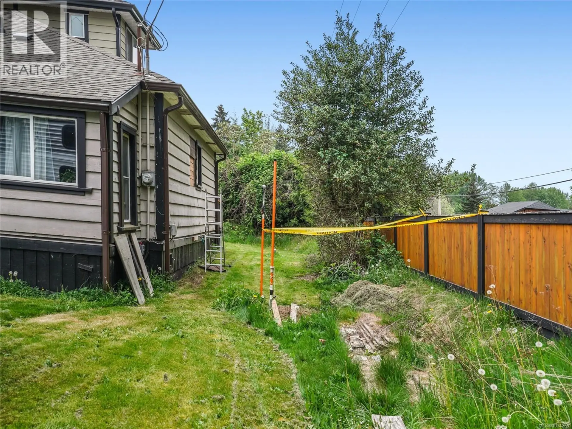 6829 First St - Image 14