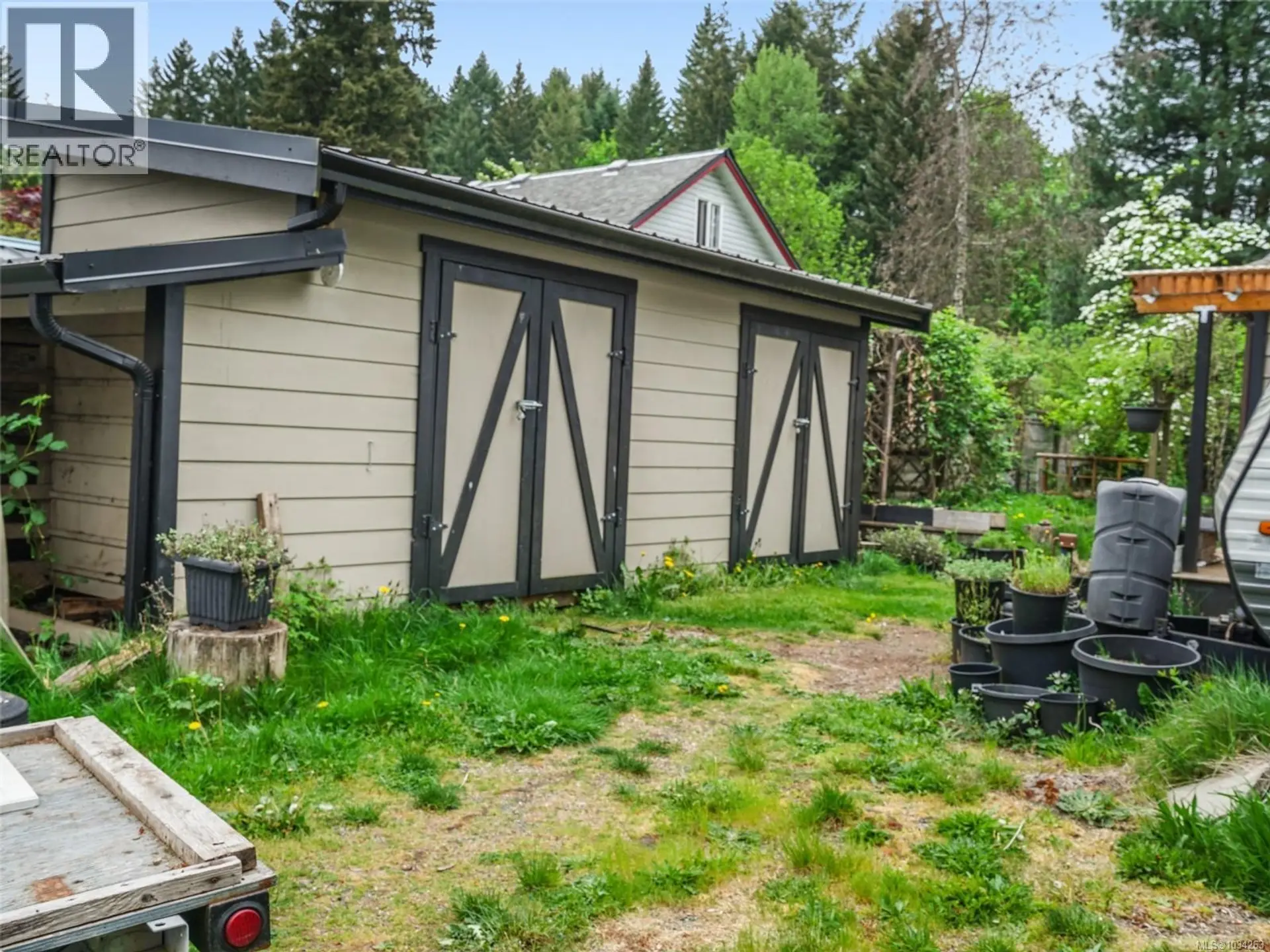 6829 First St - Image 17