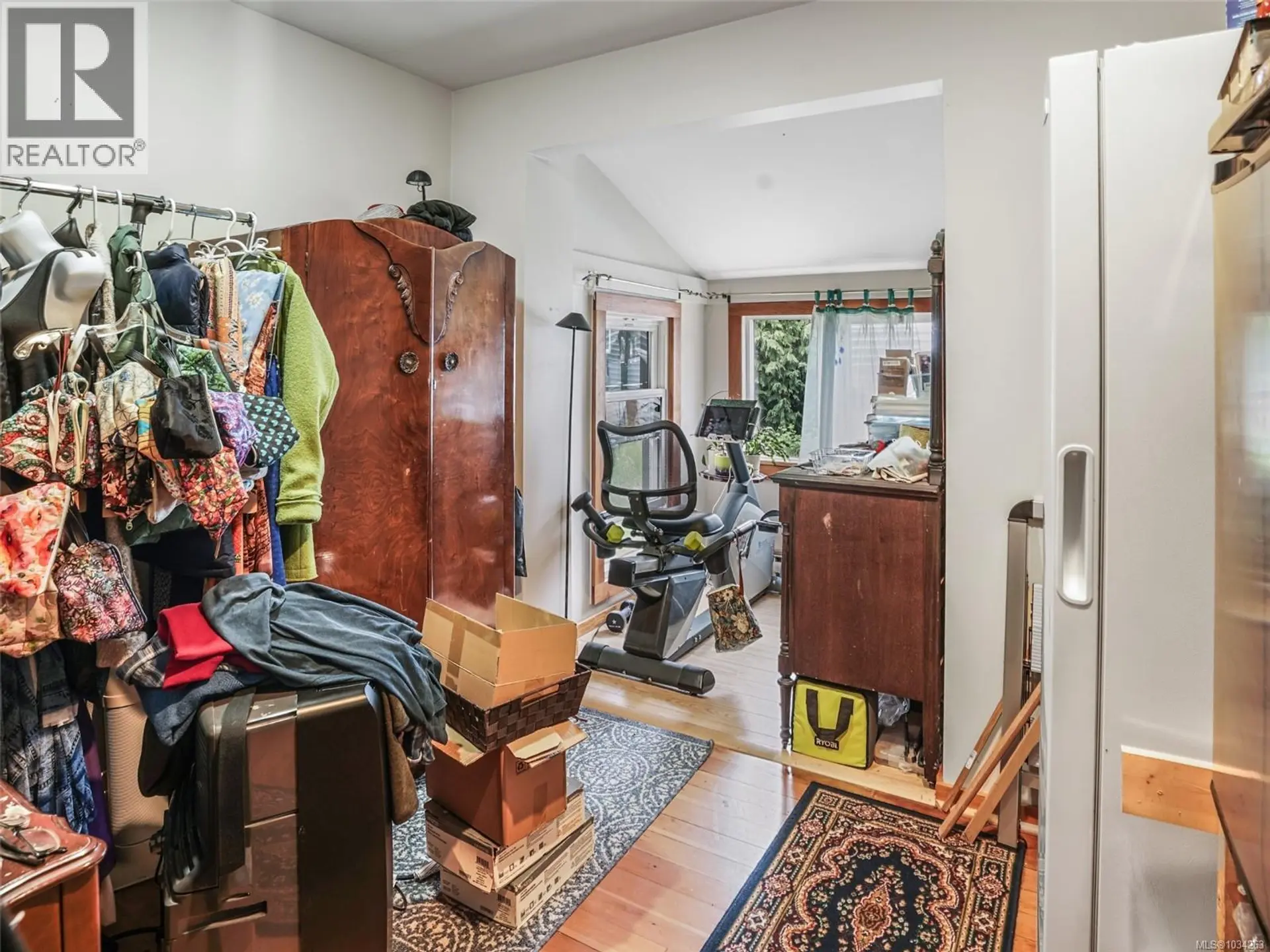 6829 First St - Image 8