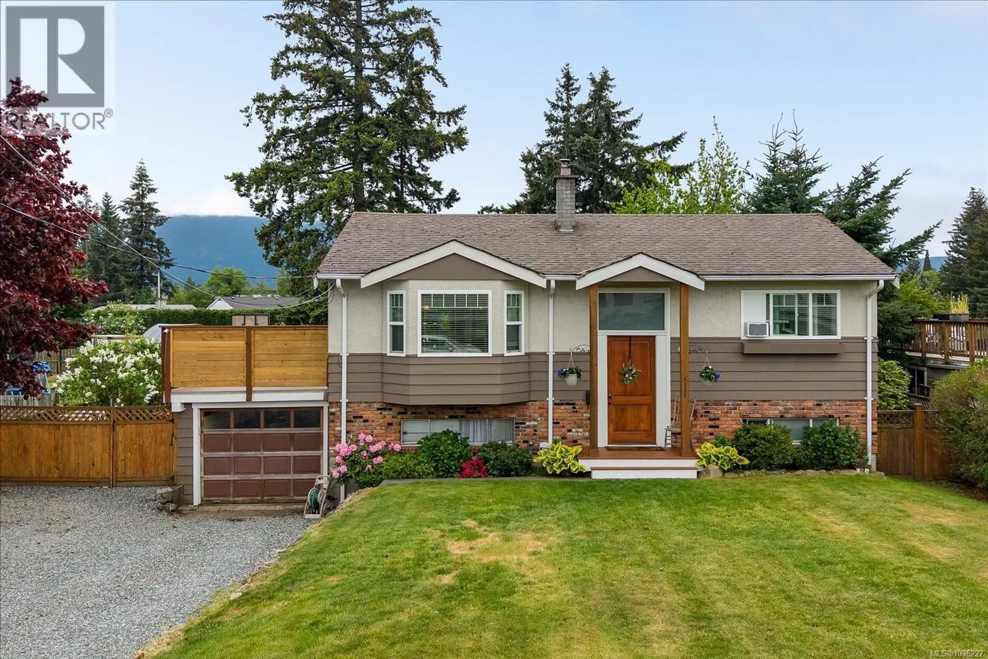 Property at 5151 Metral Dr, Nanaimo, BC