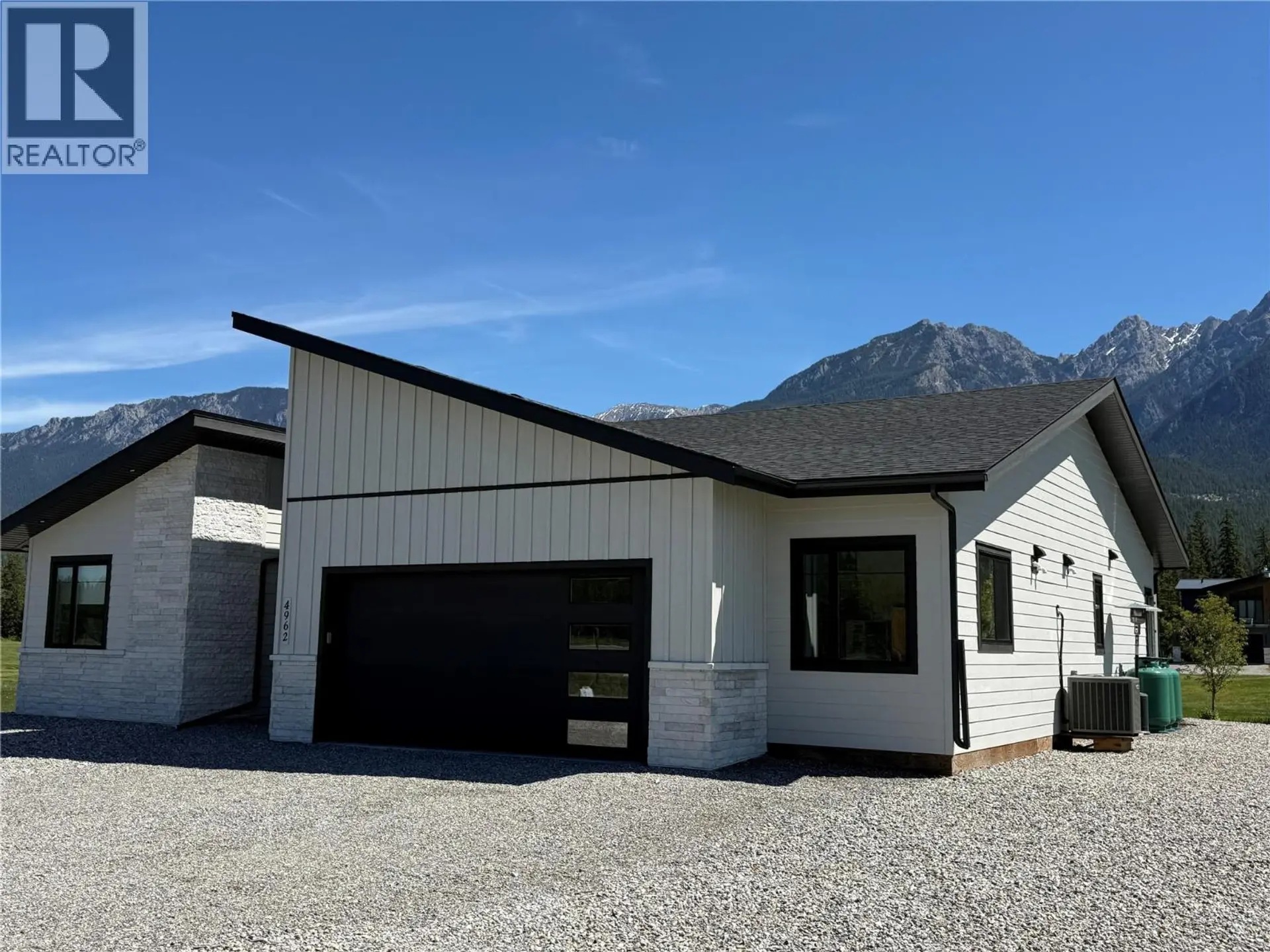 Property at 4962 RIVERSIDE Drive, Fairmont Hot Springs, BC