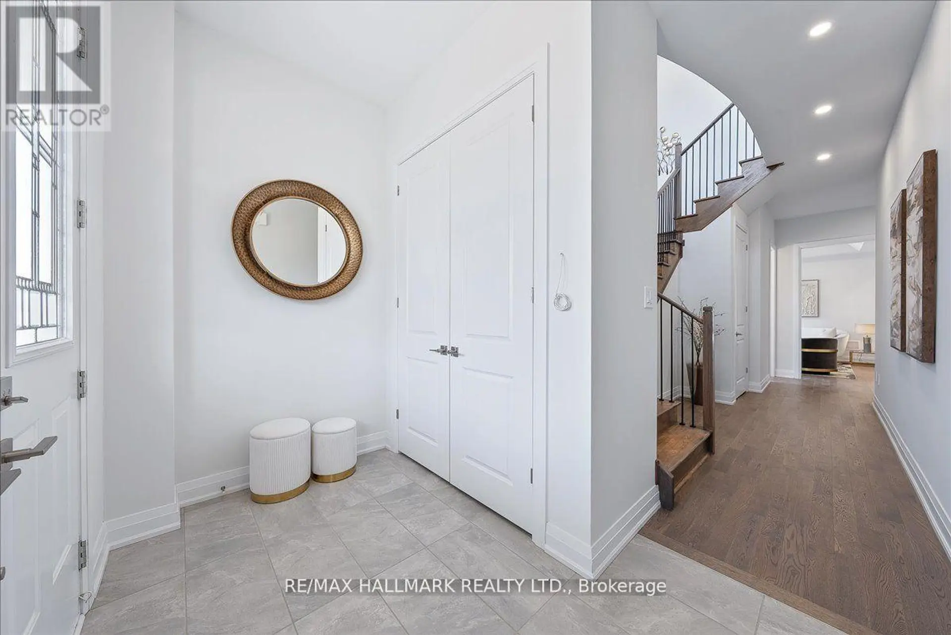 15 AIDA PLACE N - Image 6