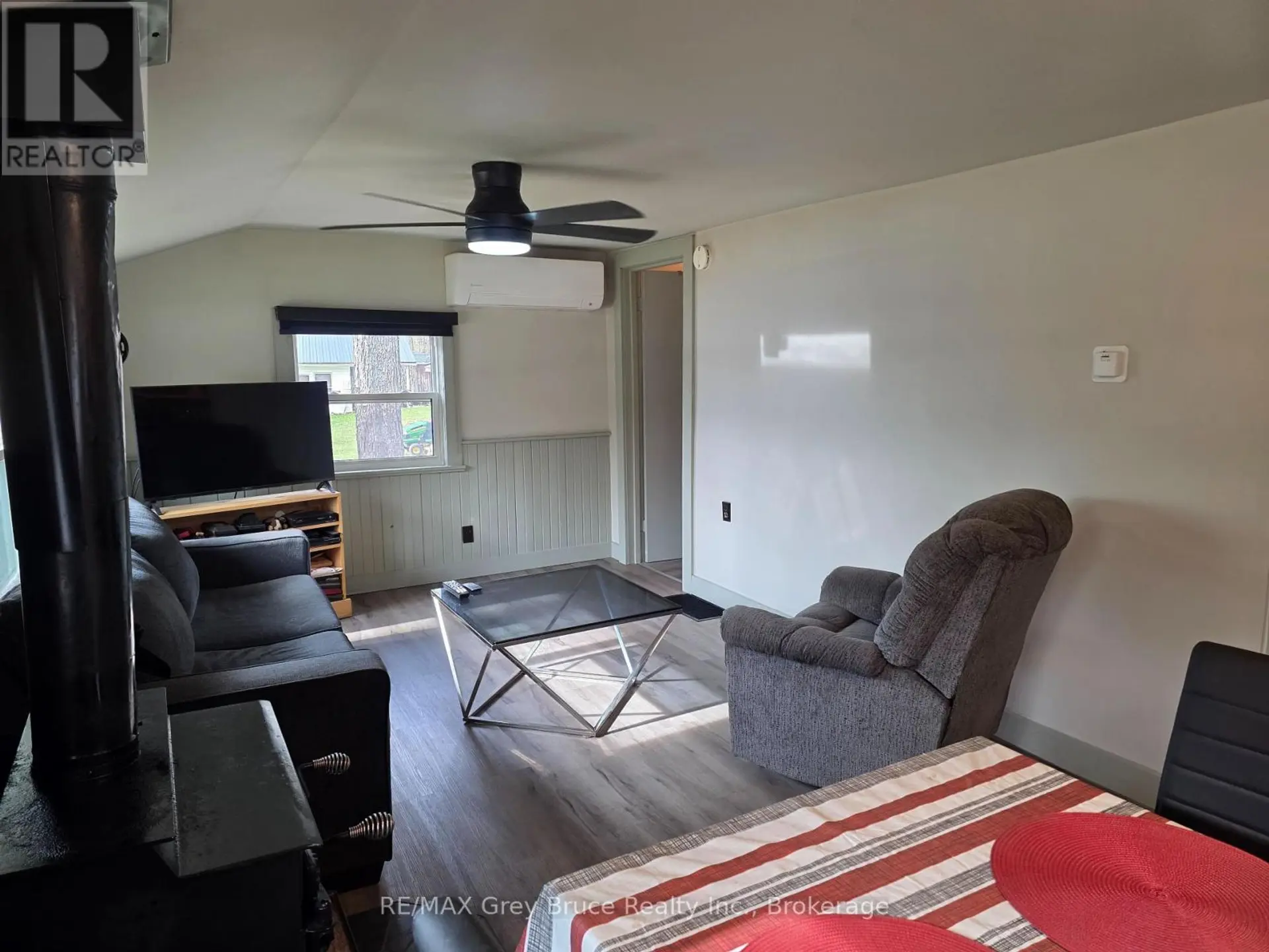 151 FRANCIS DRIVE - Image 11