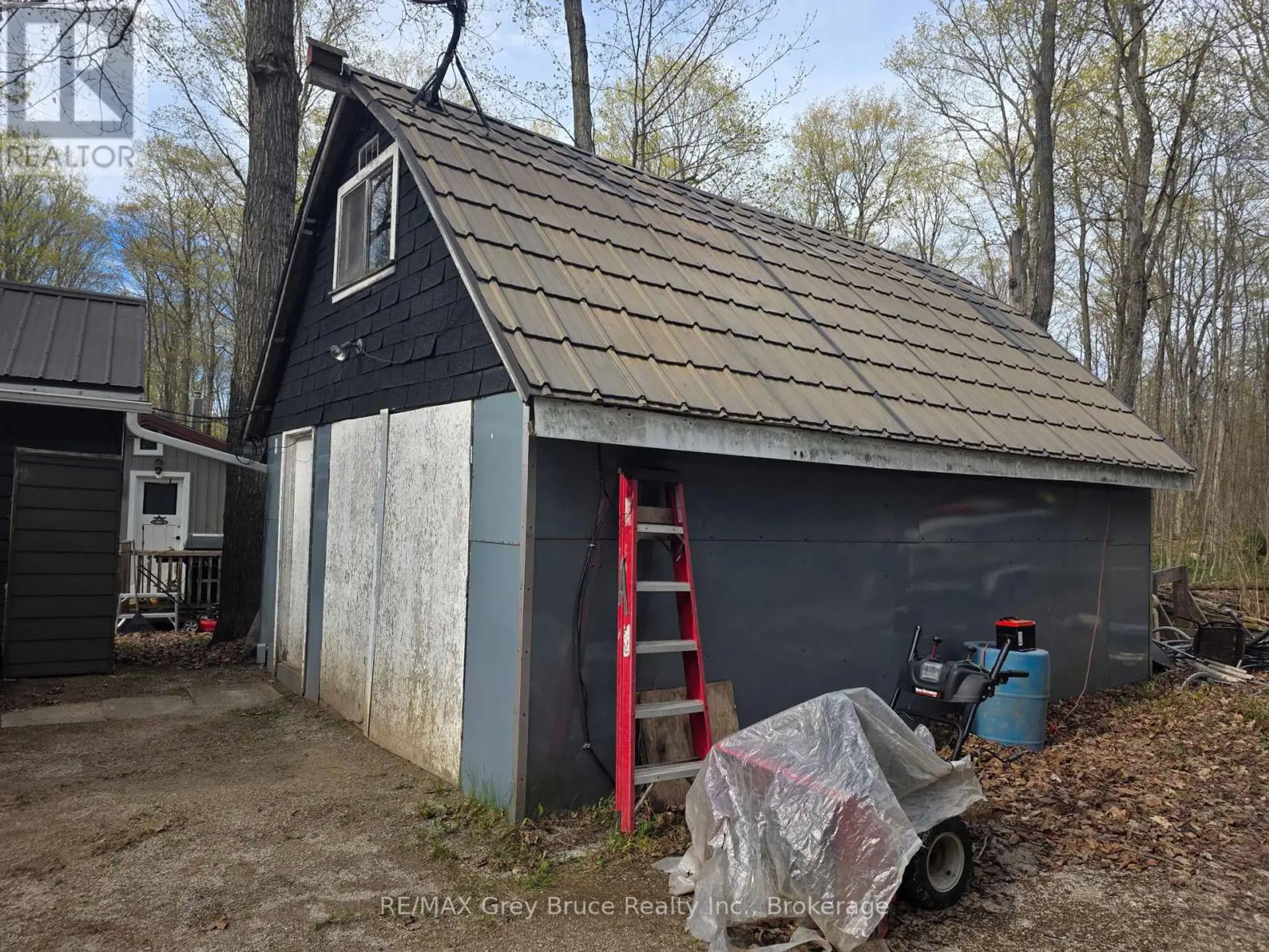151 FRANCIS DRIVE - Image 5