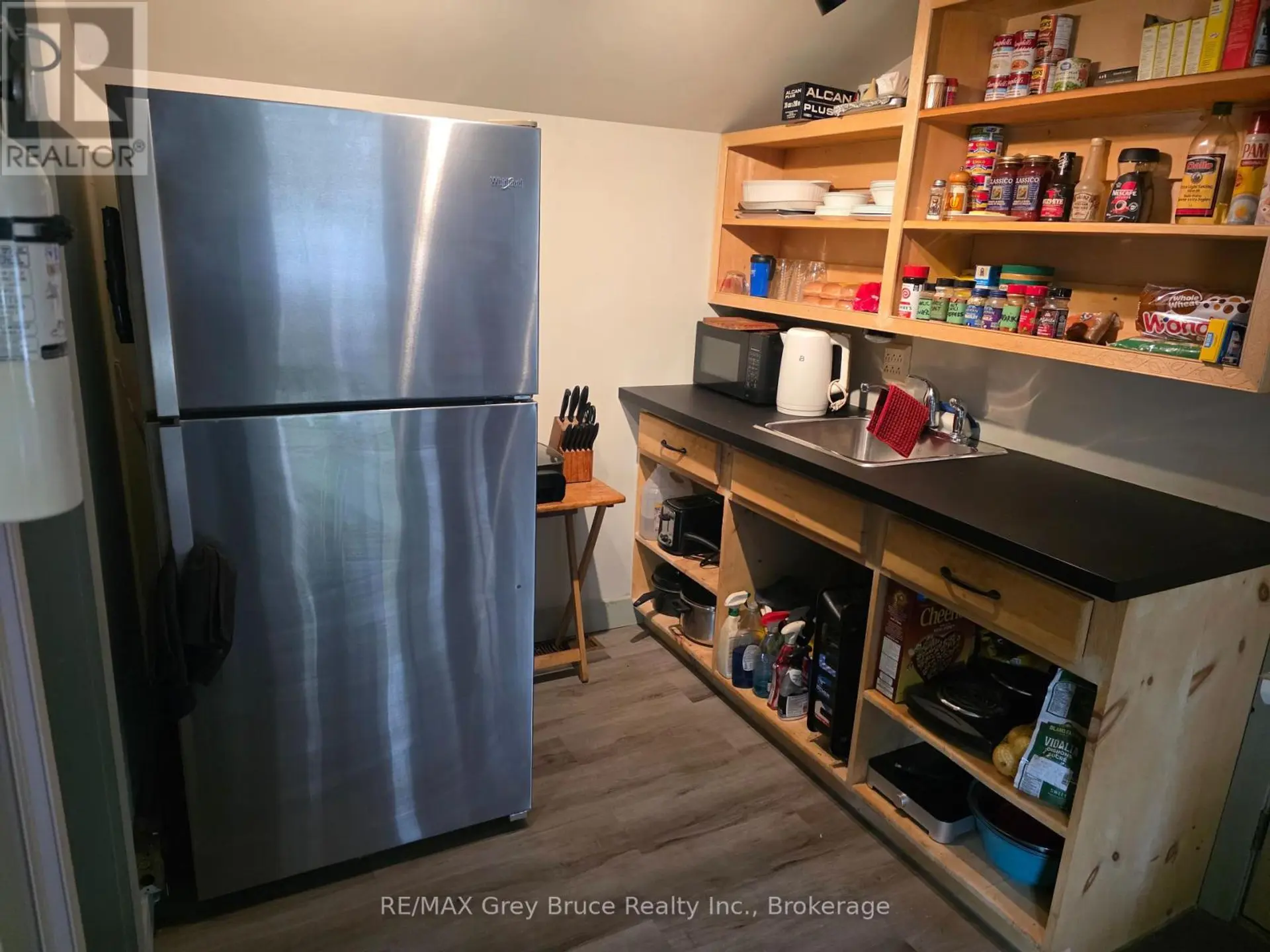 151 FRANCIS DRIVE - Image 6