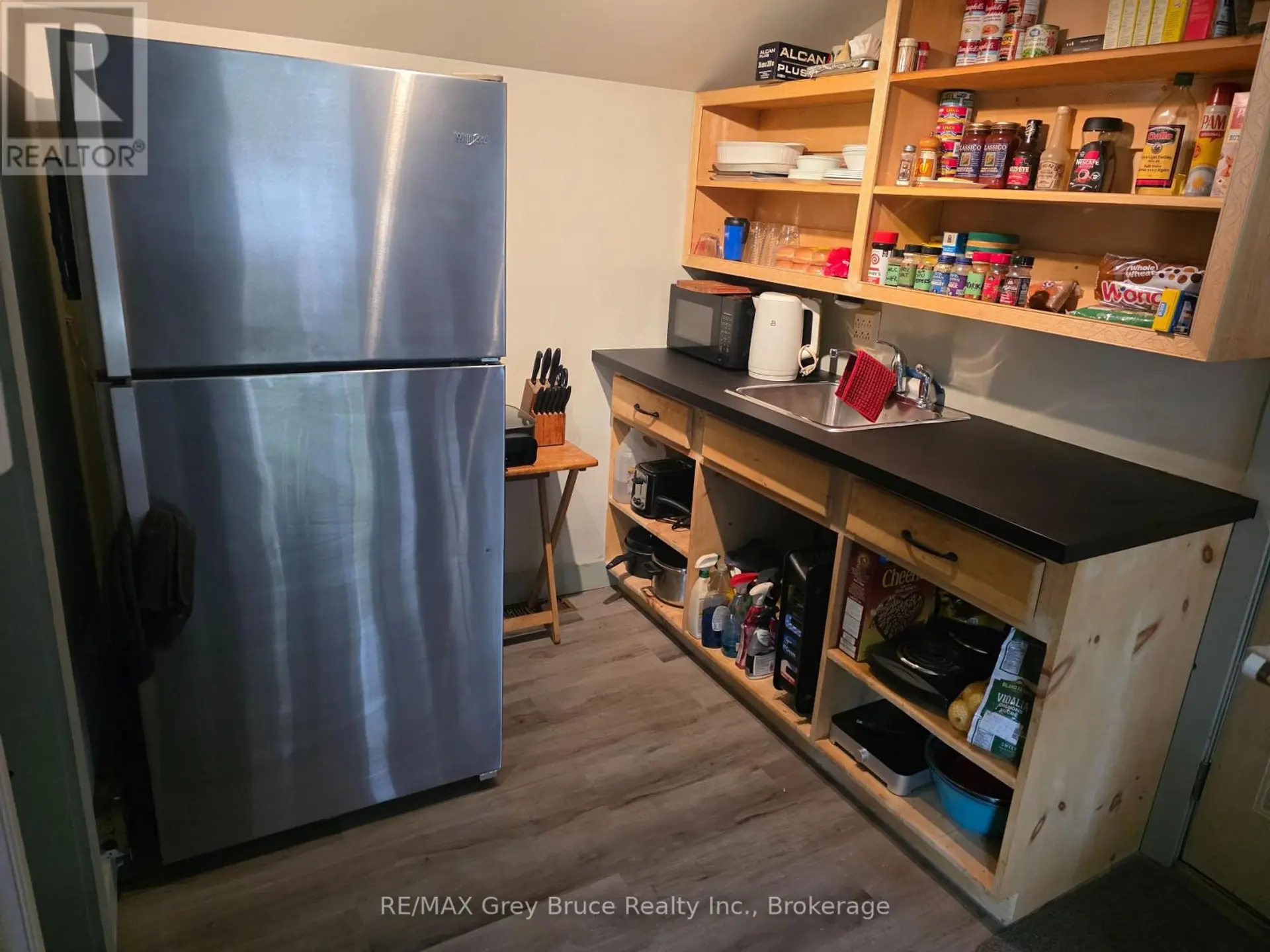 151 FRANCIS DRIVE - Image 7