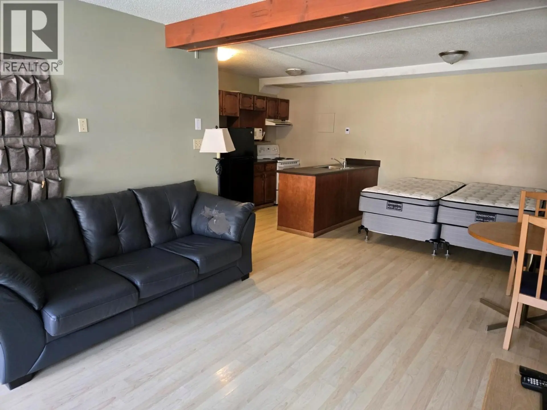#1014 2030 Panorama Drive - Image 4