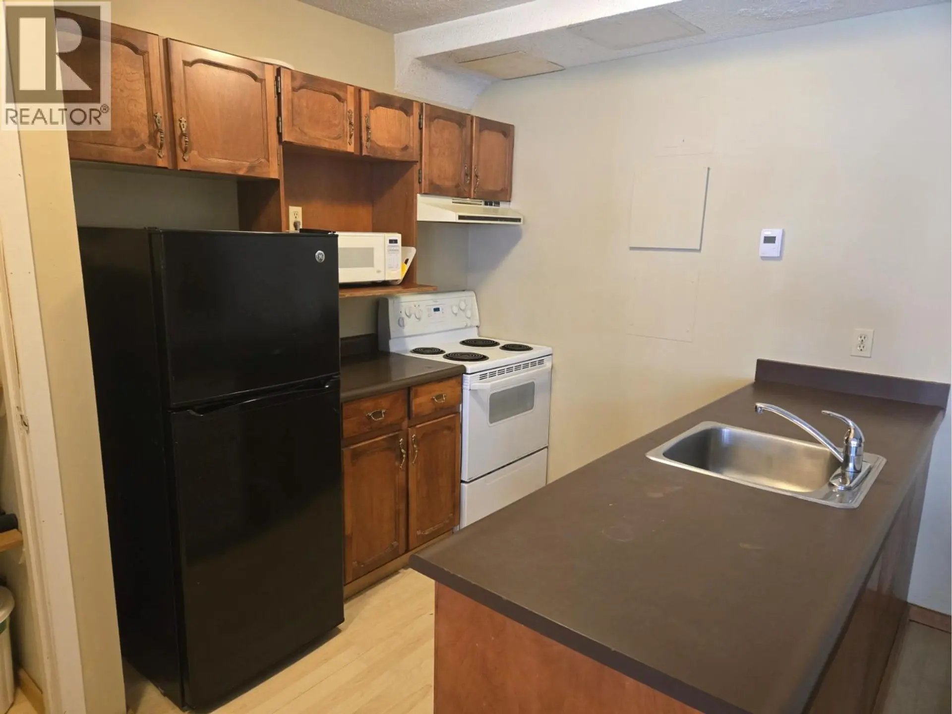 #1014 2030 Panorama Drive - Image 6