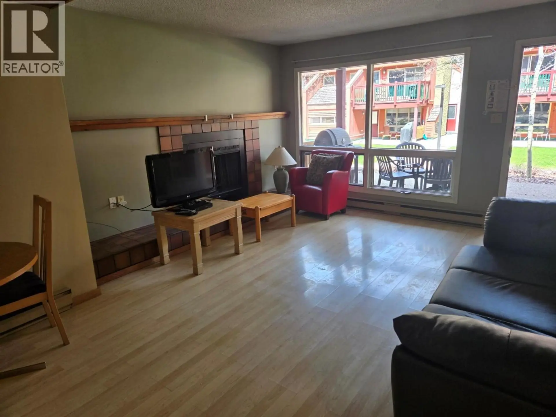 #1014 2030 Panorama Drive - Image 7