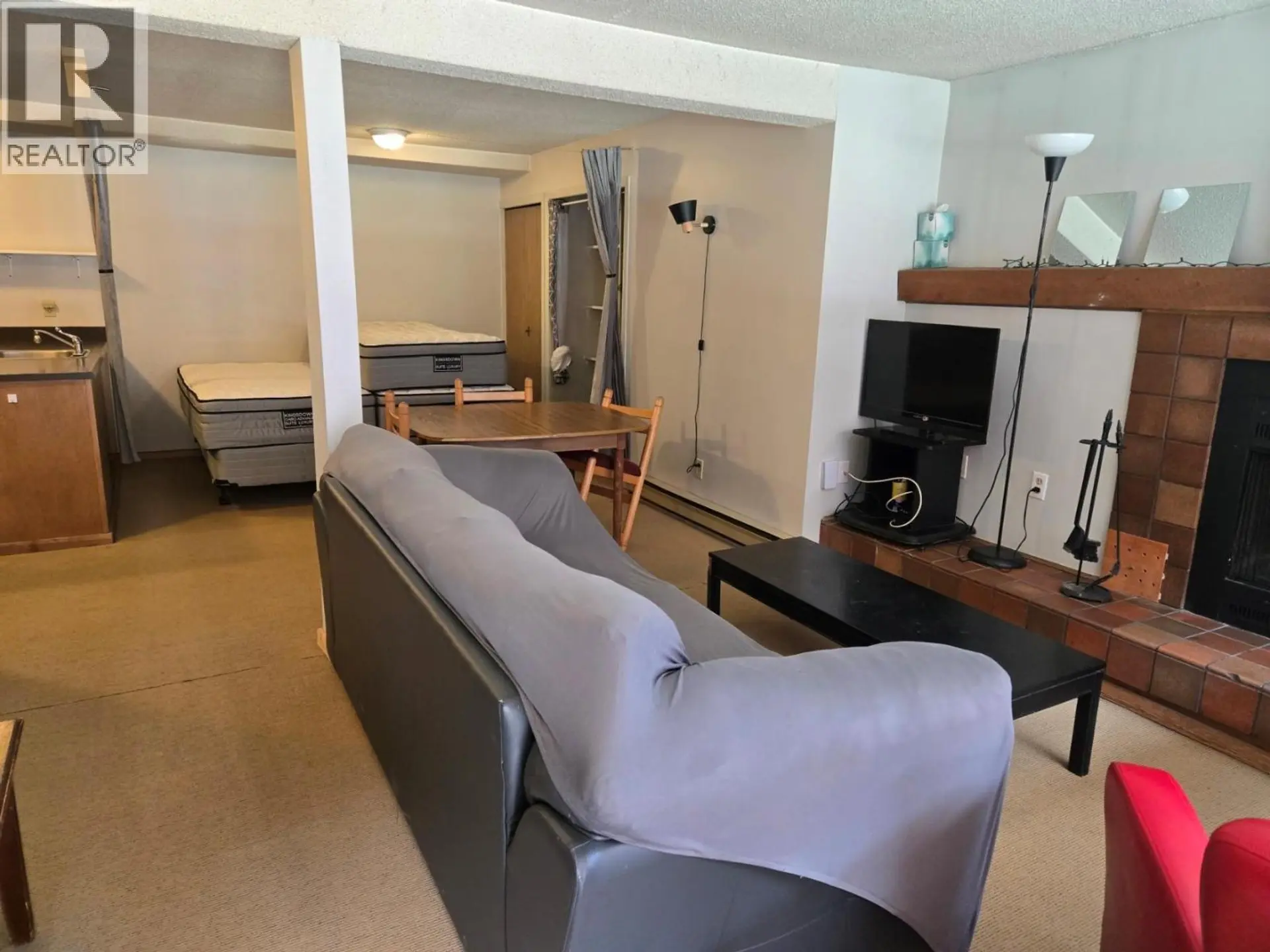 #319 2030 Panorama Drive - Image 2