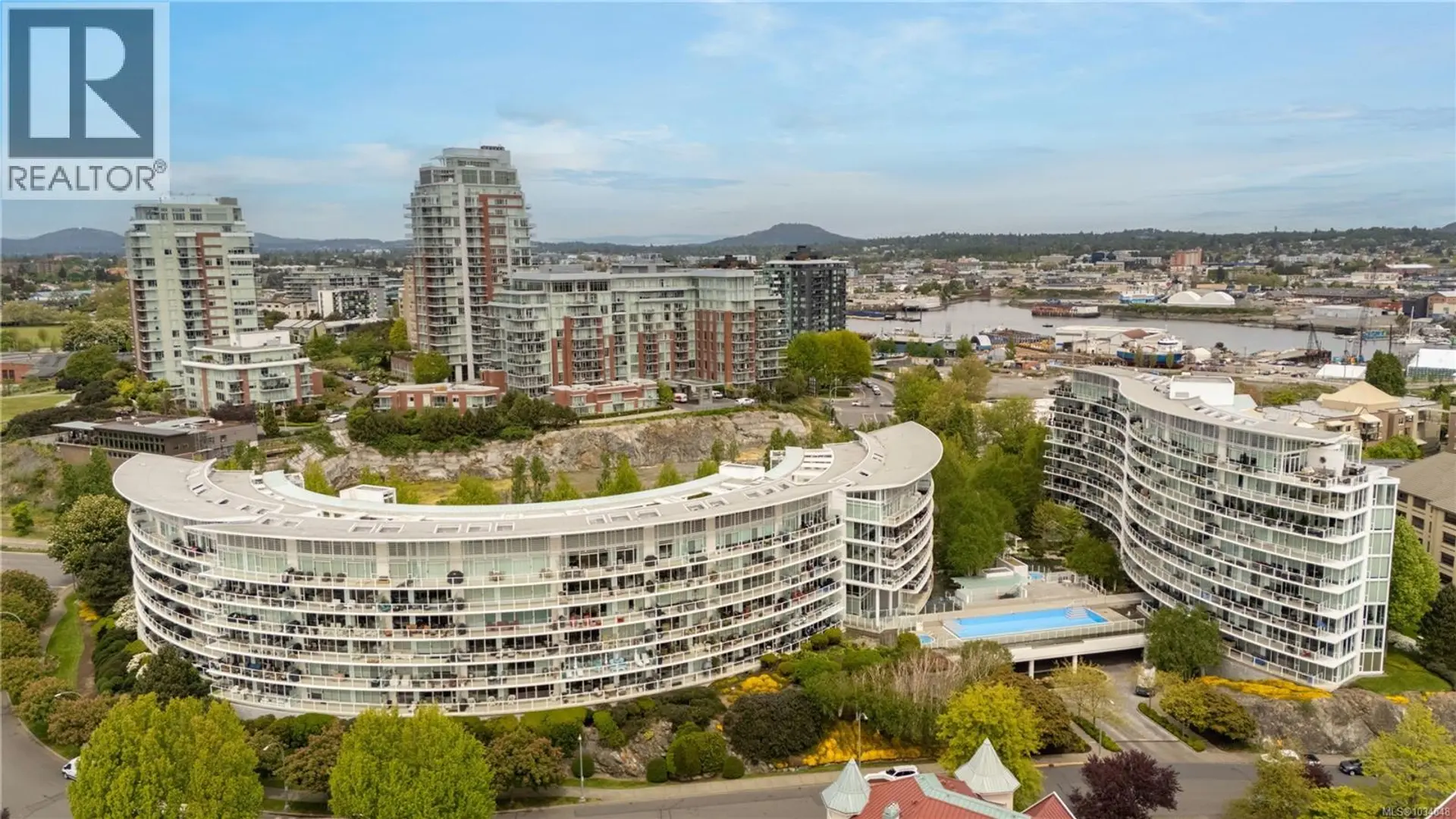 Property at #120 68 SONGHEES Rd, Victoria, BC
