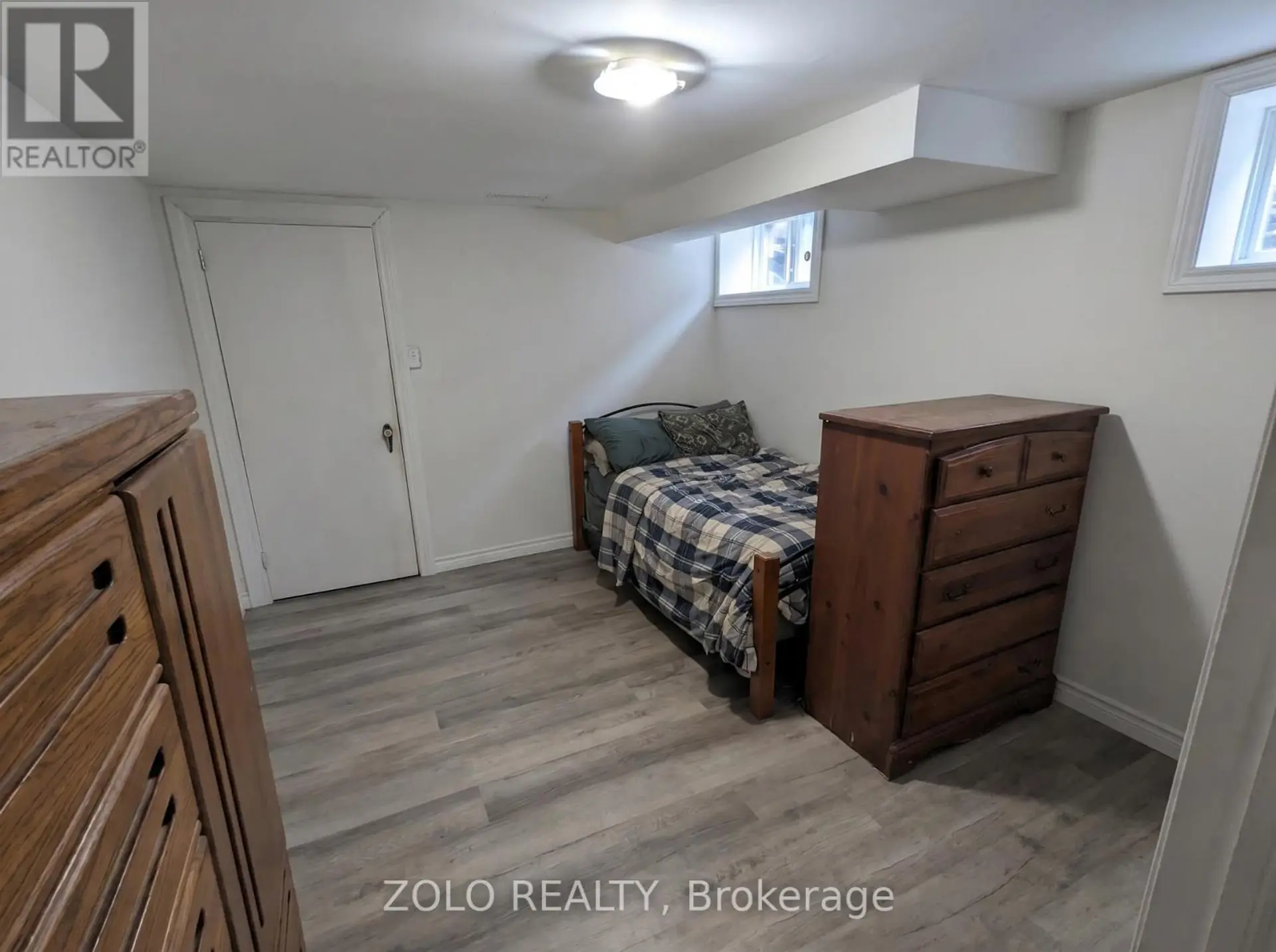 369 ATHOL STREET E - Image 8