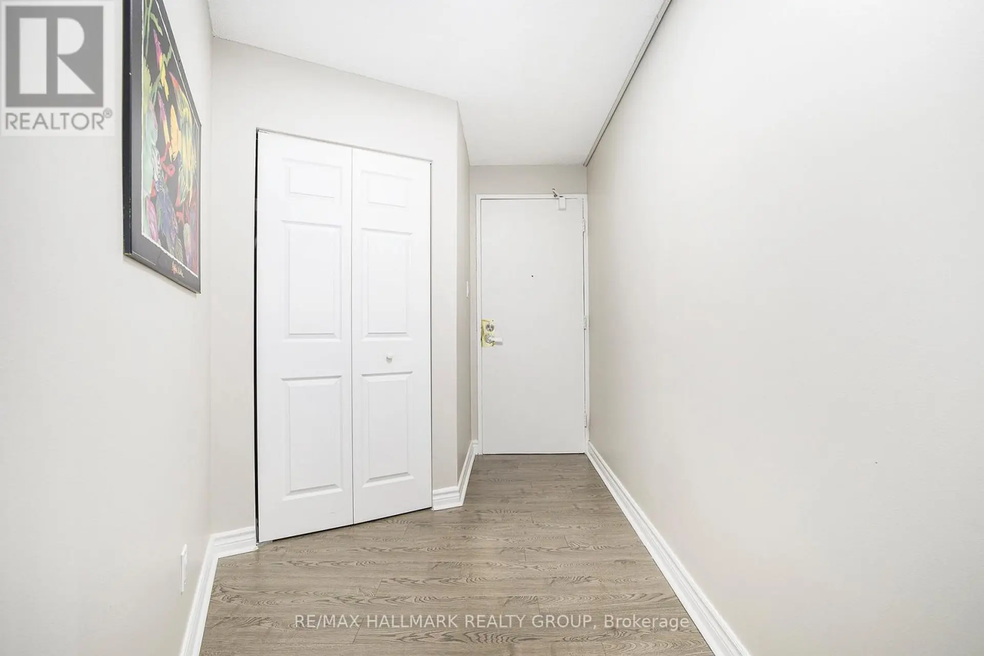 #1005 1380 PRINCE OF WALES DRIVE - Image 4
