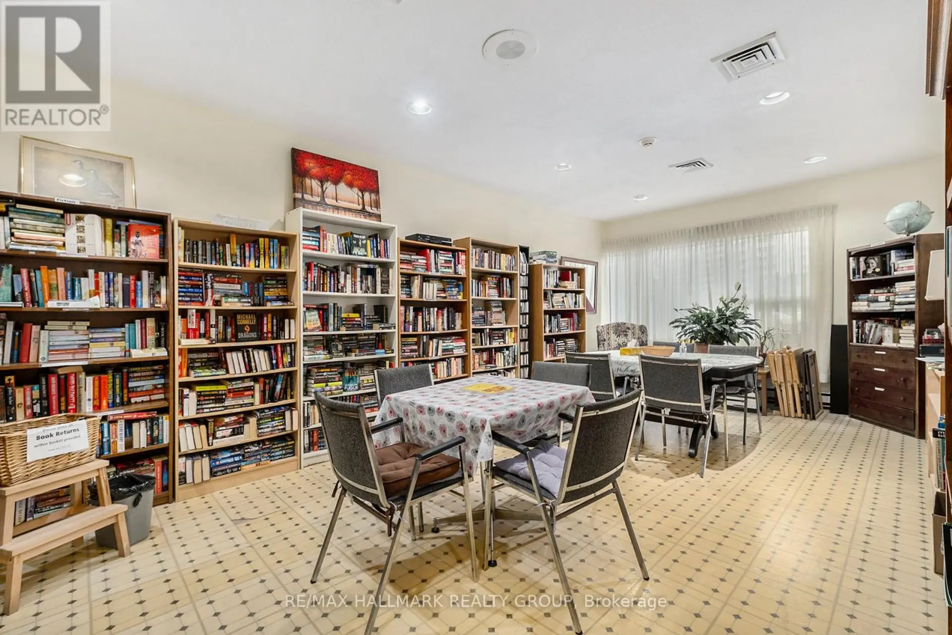 #1005 1380 PRINCE OF WALES DRIVE - Image 18
