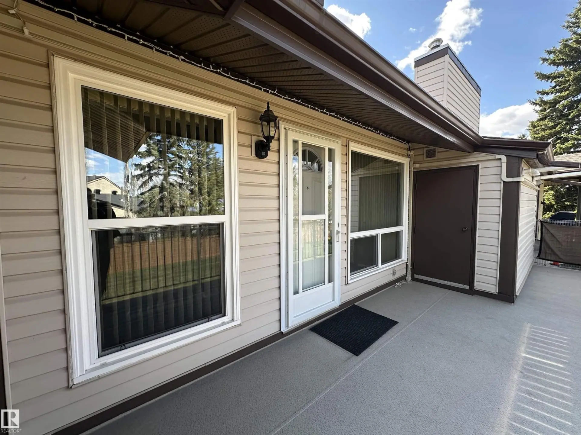 2071 SADDLEBACK RD NW - Image 3