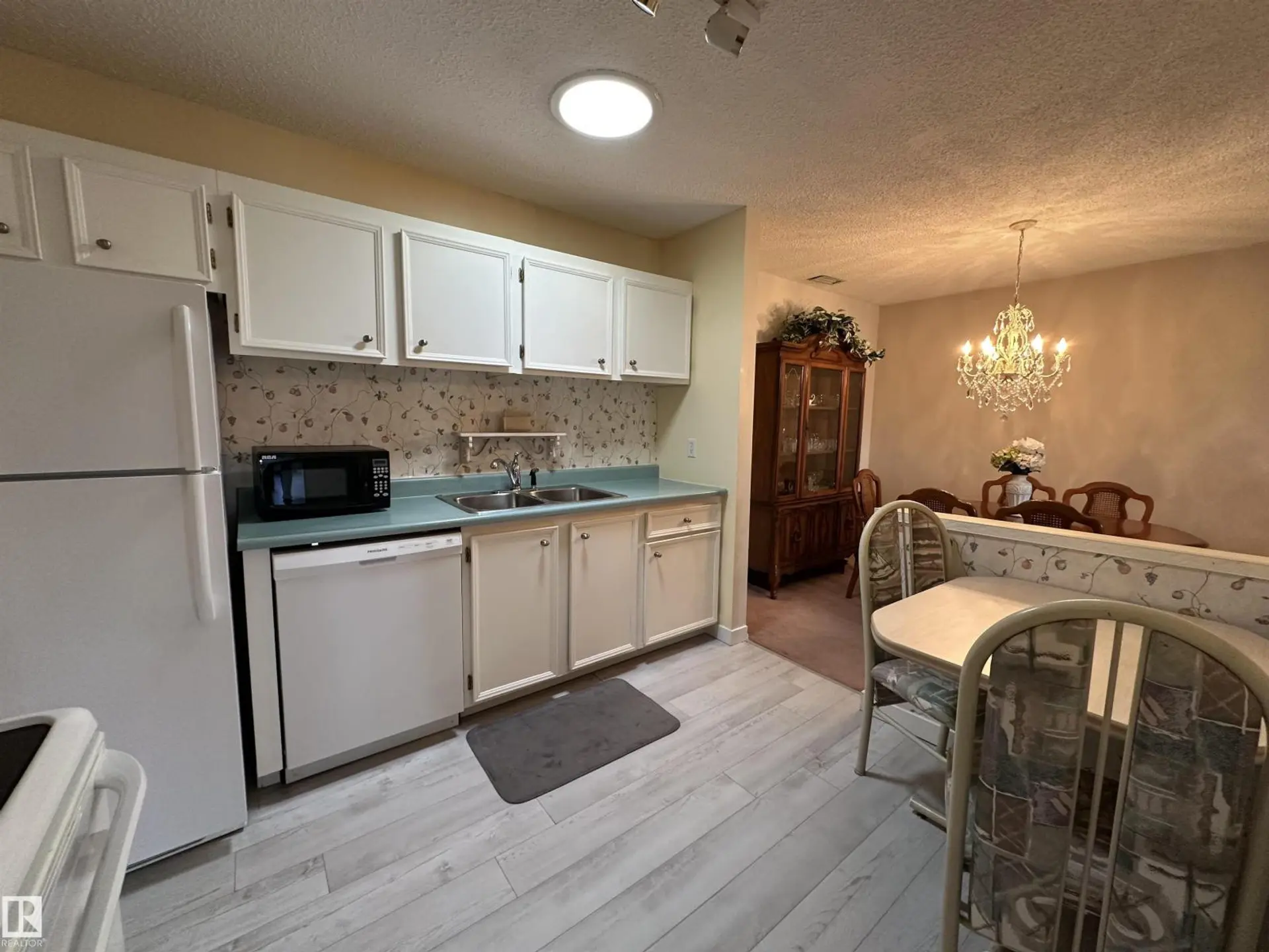 2071 SADDLEBACK RD NW - Image 8