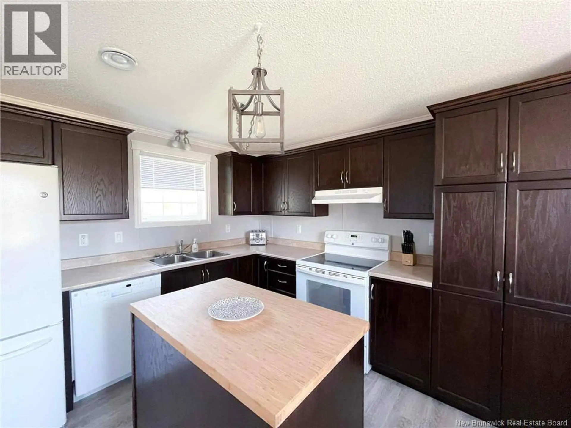 2368 Acadie Road - Image 6