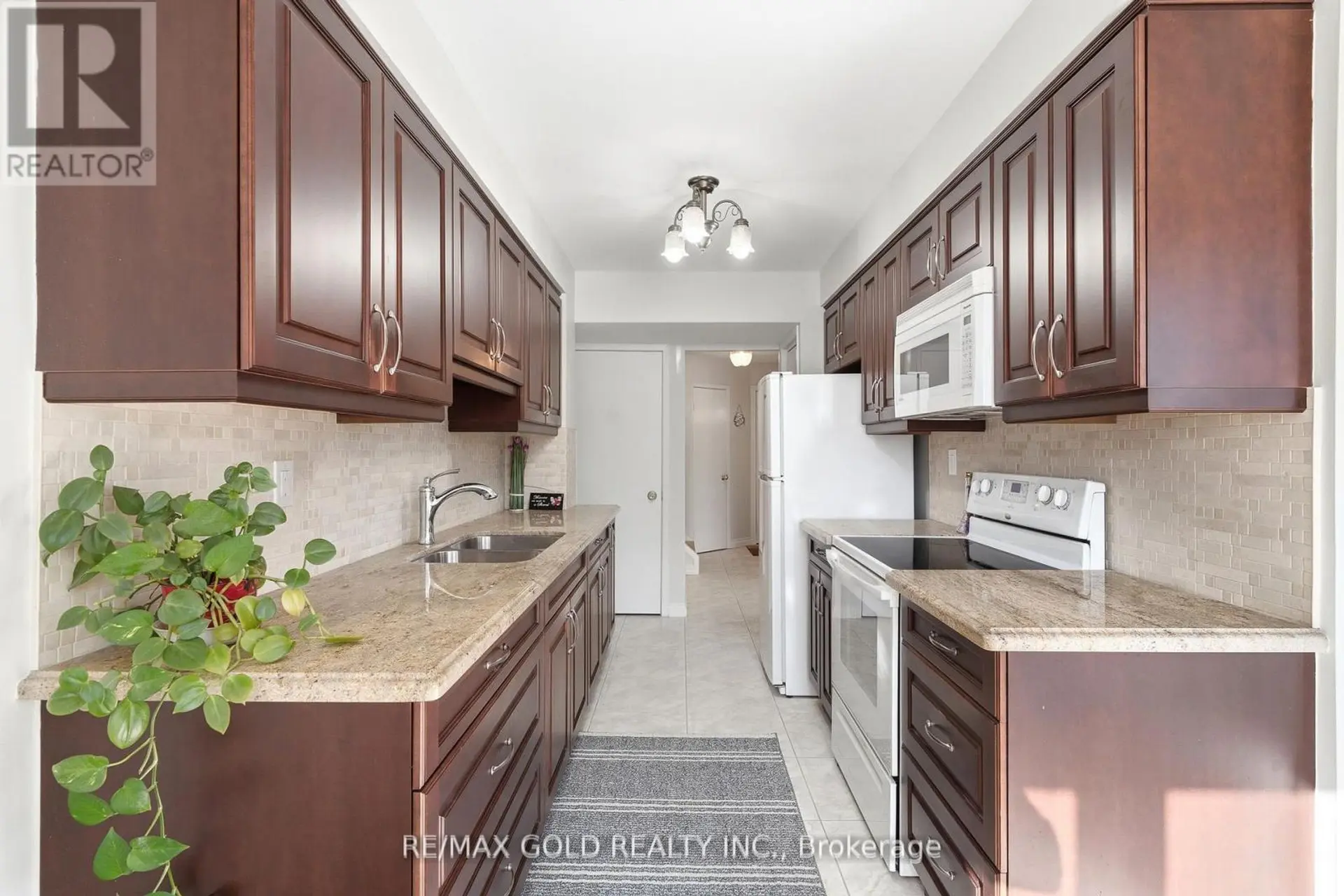 4334 LEE DRIVE - Image 8