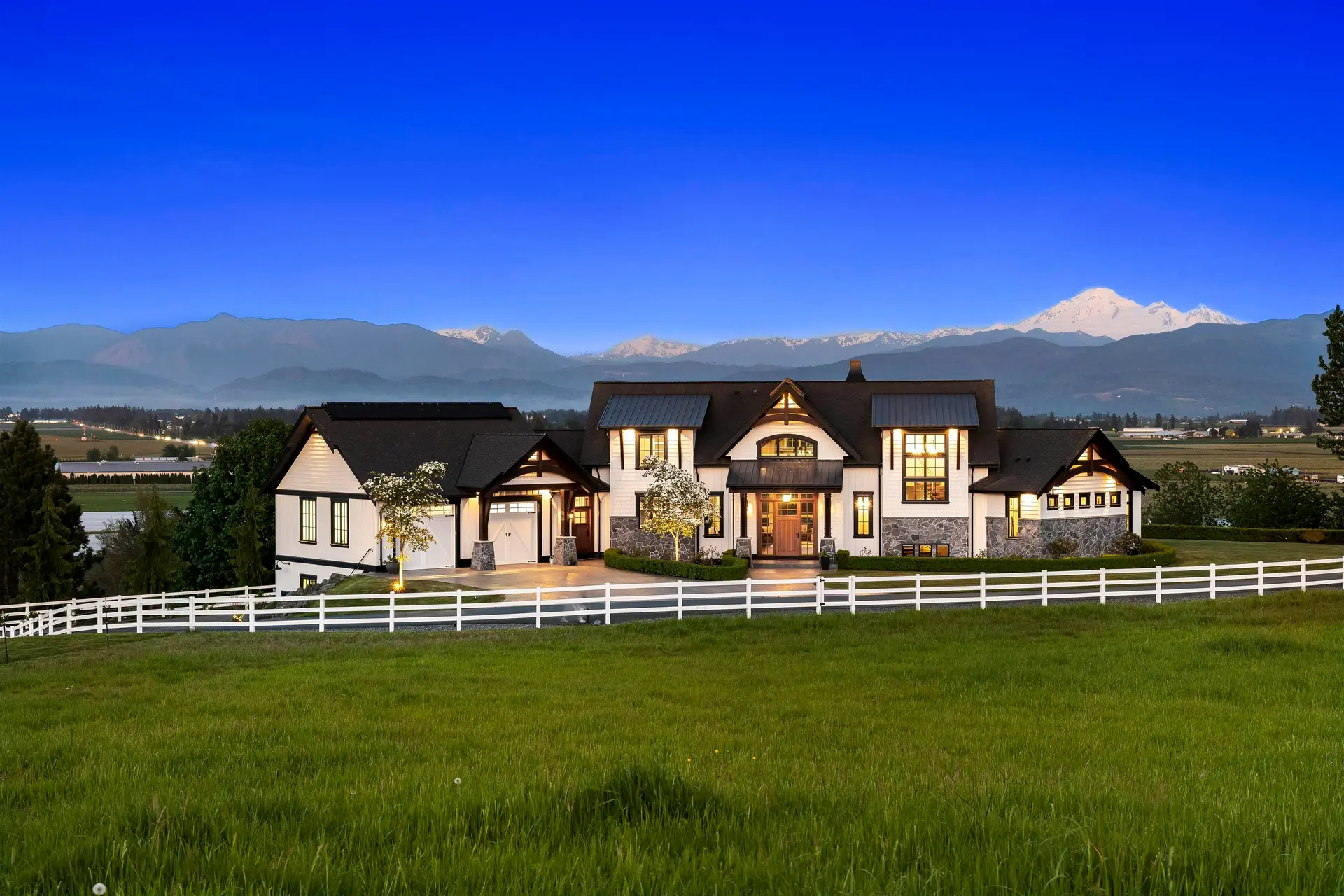 Property at 29415 Huntingdon Road, Abbotsford, BC