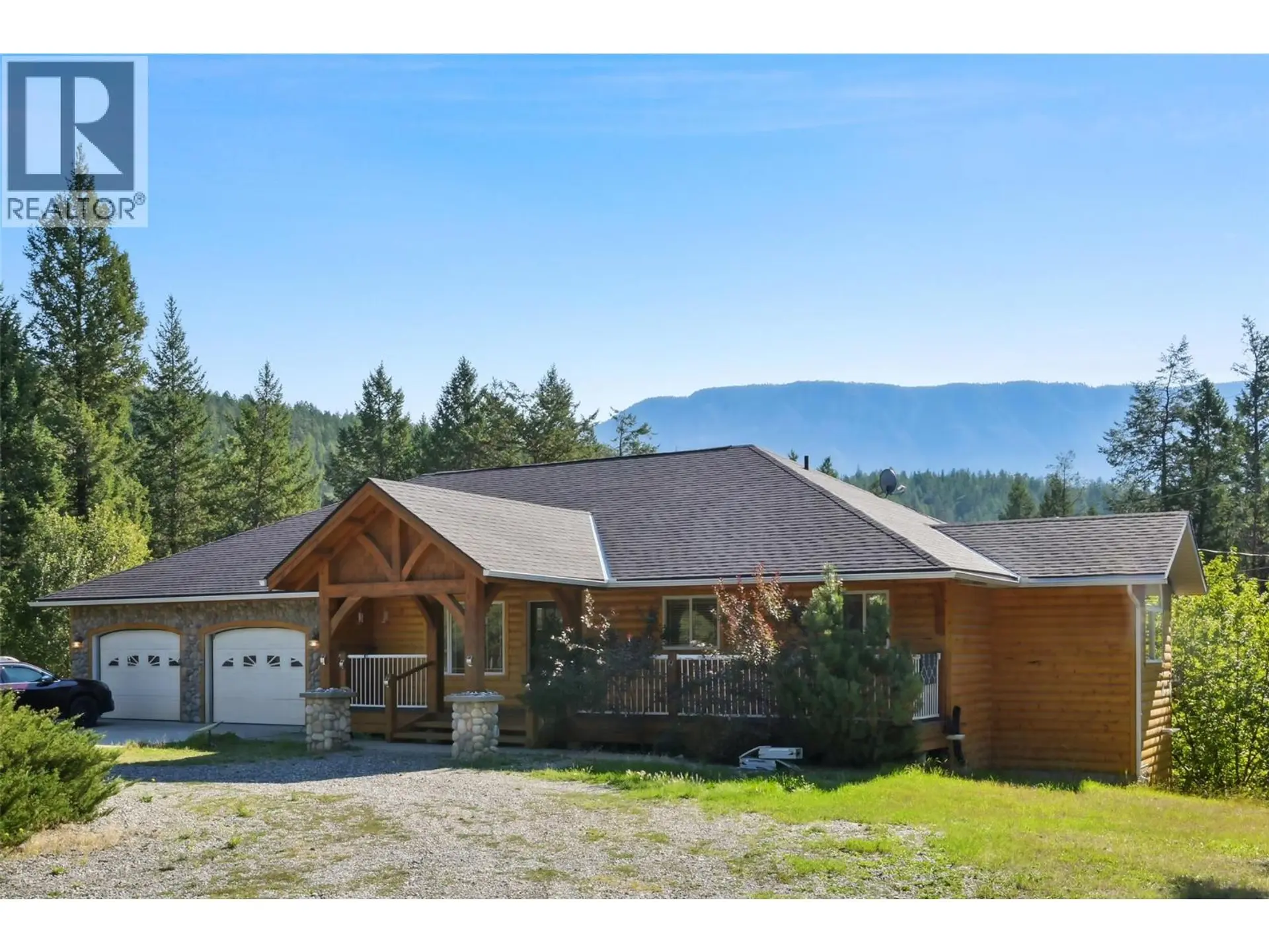 Property at 630 GREEN Road, Canal Flats, BC